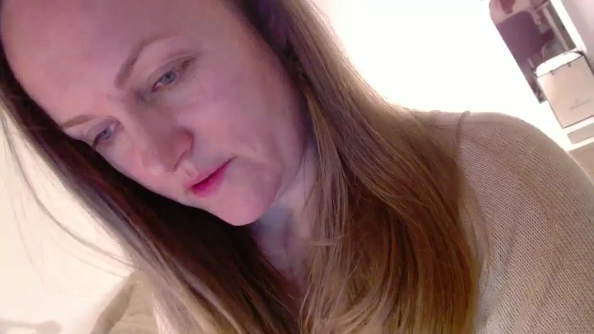 Gallery image thumbnail from JustLily's myfreecams stream on, 01/24/2025, 23:12 image 12 of 20