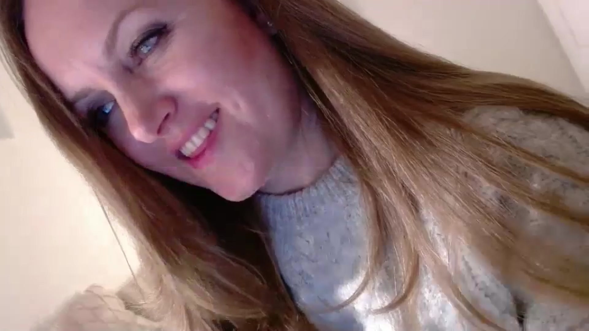 Gallery image thumbnail from JustLily's myfreecams stream on, 01/27/2025, 22:53 image 13 of 20