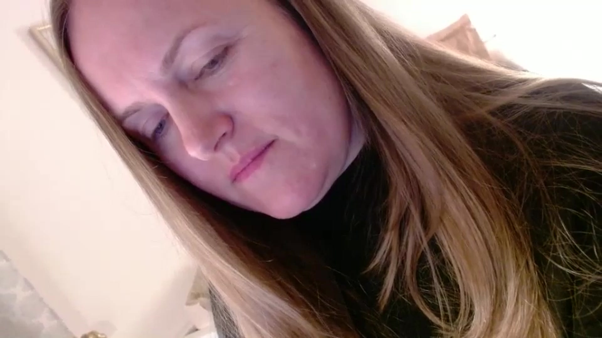 Gallery image thumbnail from JustLily's myfreecams stream on, 02/04/2025, 24:28 image 20 of 20