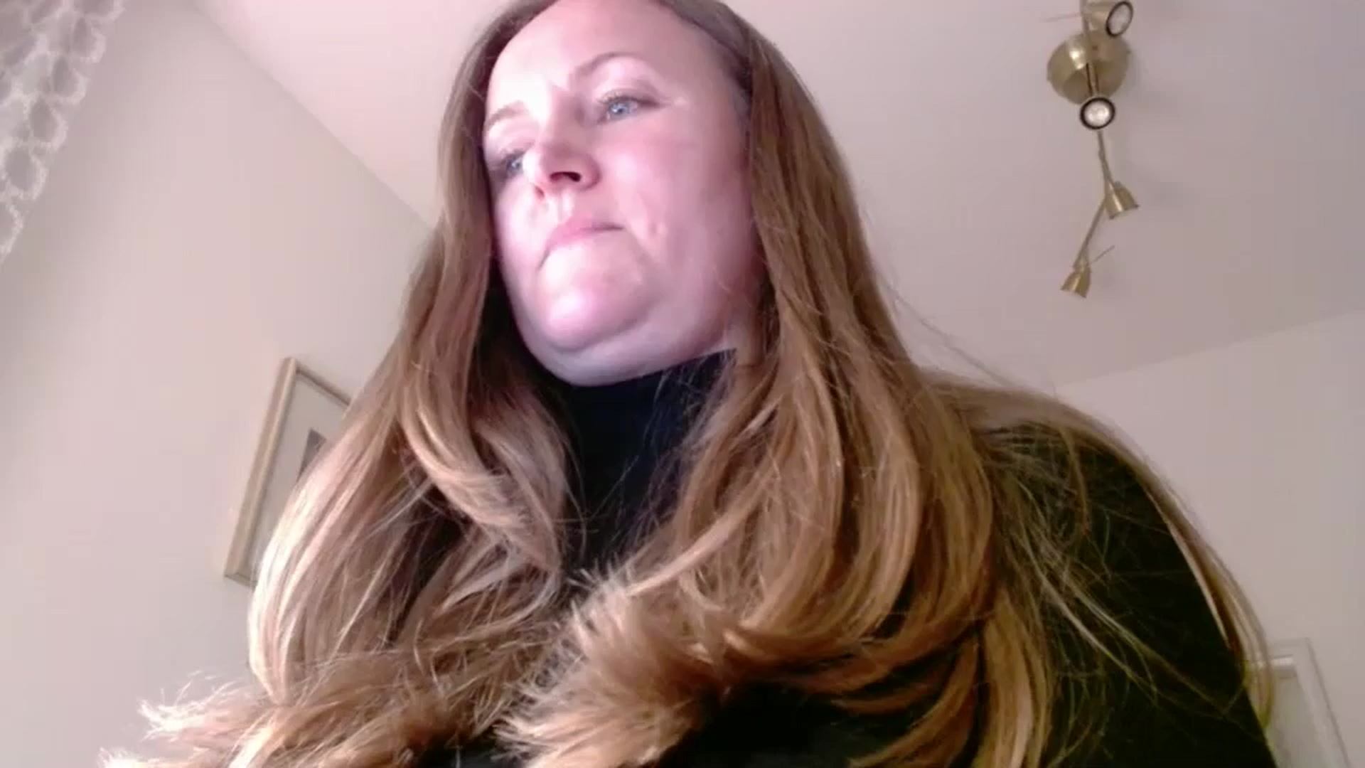 Gallery image thumbnail from JustLily's myfreecams stream on, 02/04/2025, 16:49 image 1 of 20