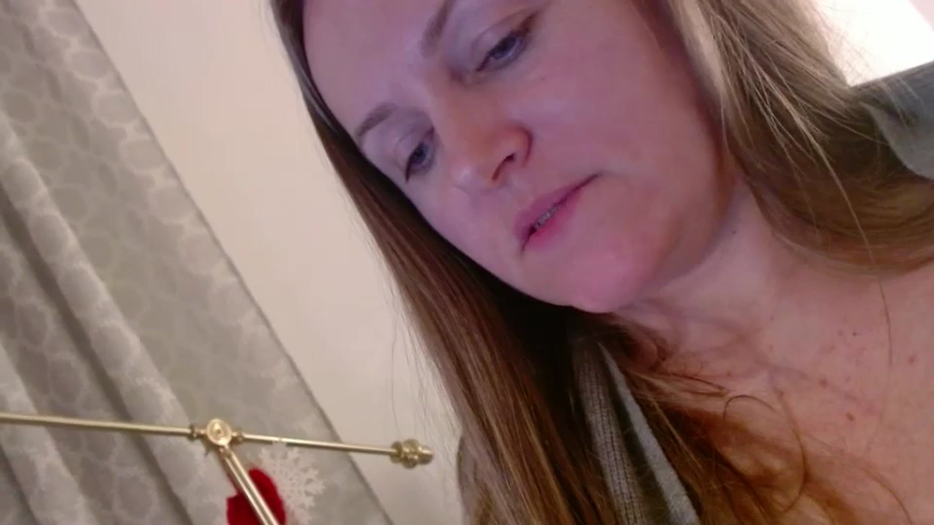 Gallery image thumbnail from JustLily's myfreecams stream on, 02/06/2025, 24:18 image 18 of 20