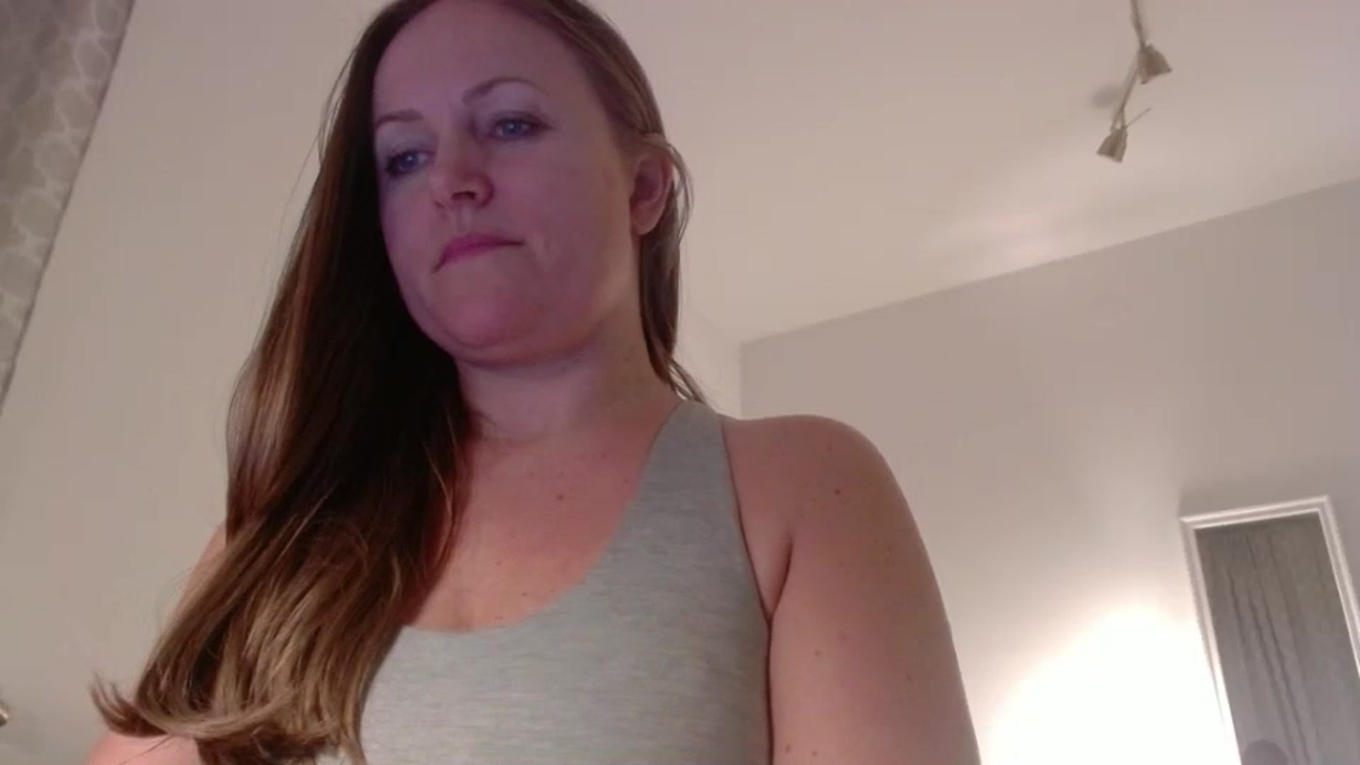 Gallery image thumbnail from JustLily's myfreecams stream on, 02/07/2025, 21:59 image 9 of 20