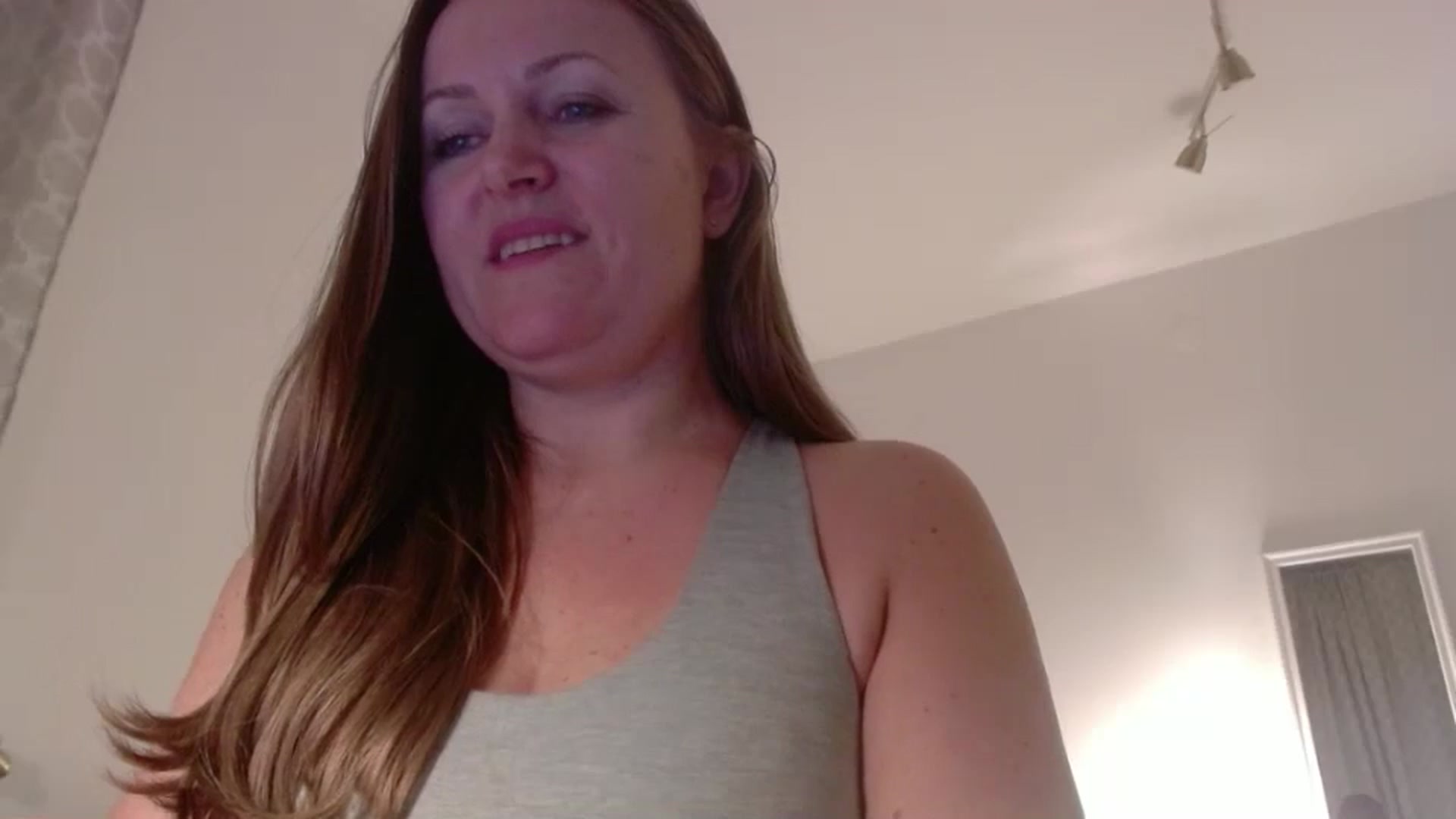 Gallery image thumbnail from JustLily's myfreecams stream on, 02/07/2025, 21:59 image 10 of 20