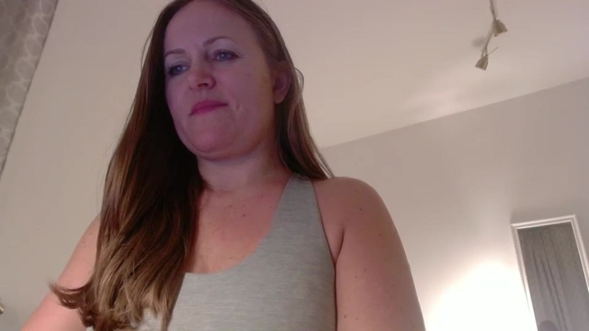 Gallery image thumbnail from JustLily's myfreecams stream on, 02/07/2025, 21:59 image 13 of 20