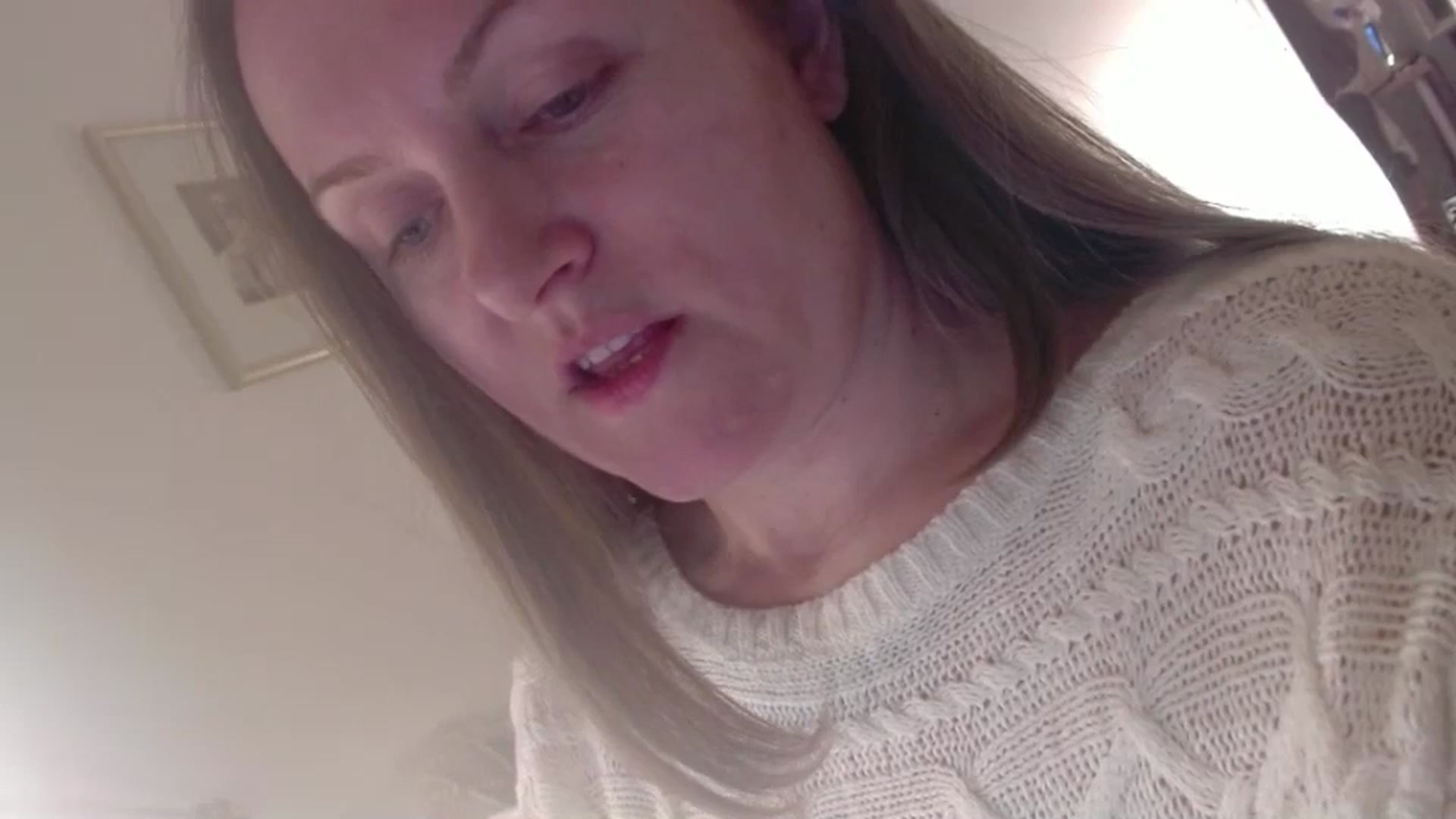 Gallery image thumbnail from JustLily's myfreecams stream on, 02/14/2025, 23:28 image 11 of 20