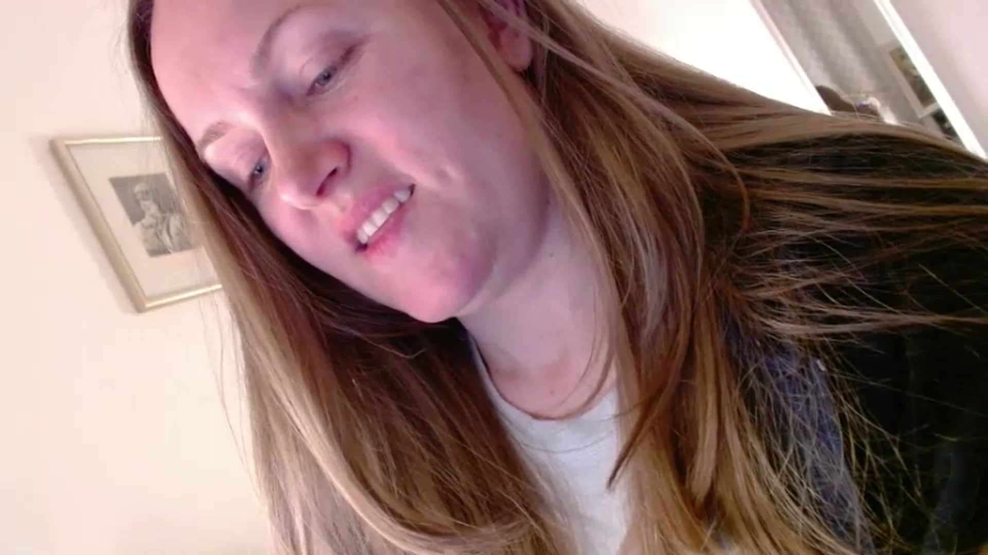 Gallery image thumbnail from JustLily's myfreecams stream on, 02/18/2025, 23:38 image 8 of 20