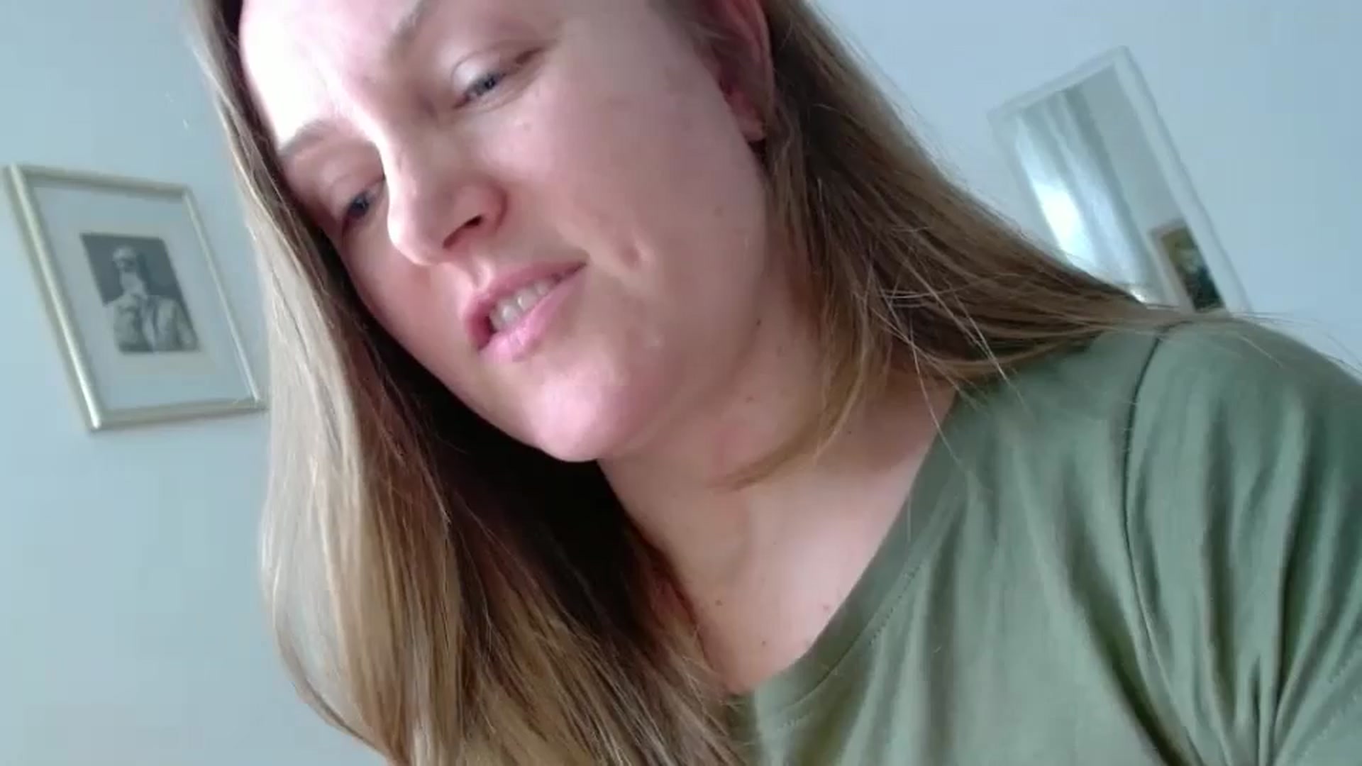 Gallery image thumbnail from JustLily's myfreecams stream on, 02/19/2025, 12:20 image 4 of 20