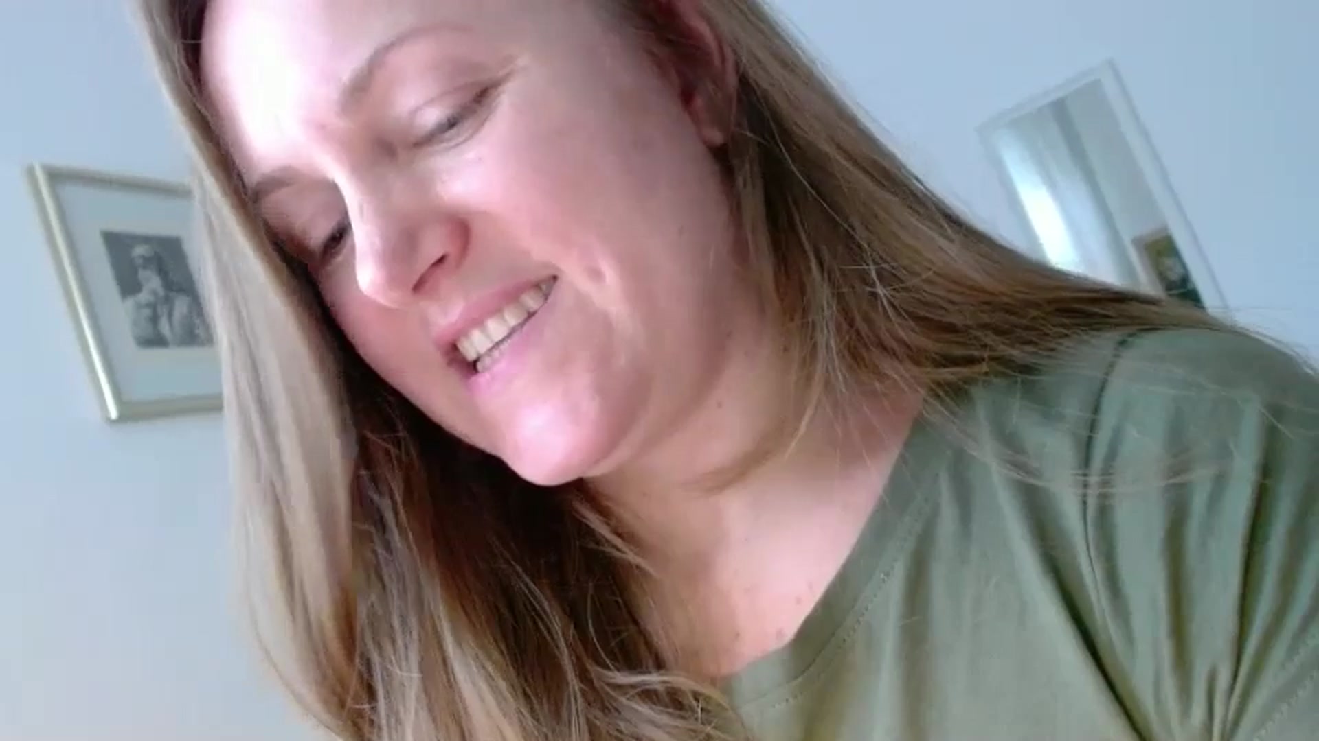 Gallery image thumbnail from JustLily's myfreecams stream on, 02/19/2025, 12:20 image 12 of 20
