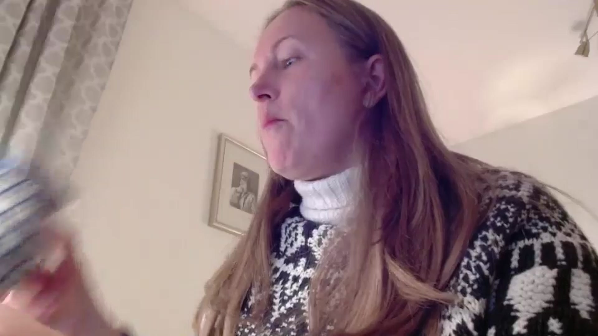 Gallery image thumbnail from JustLily's myfreecams stream on, 02/19/2025, 20:26 image 10 of 20