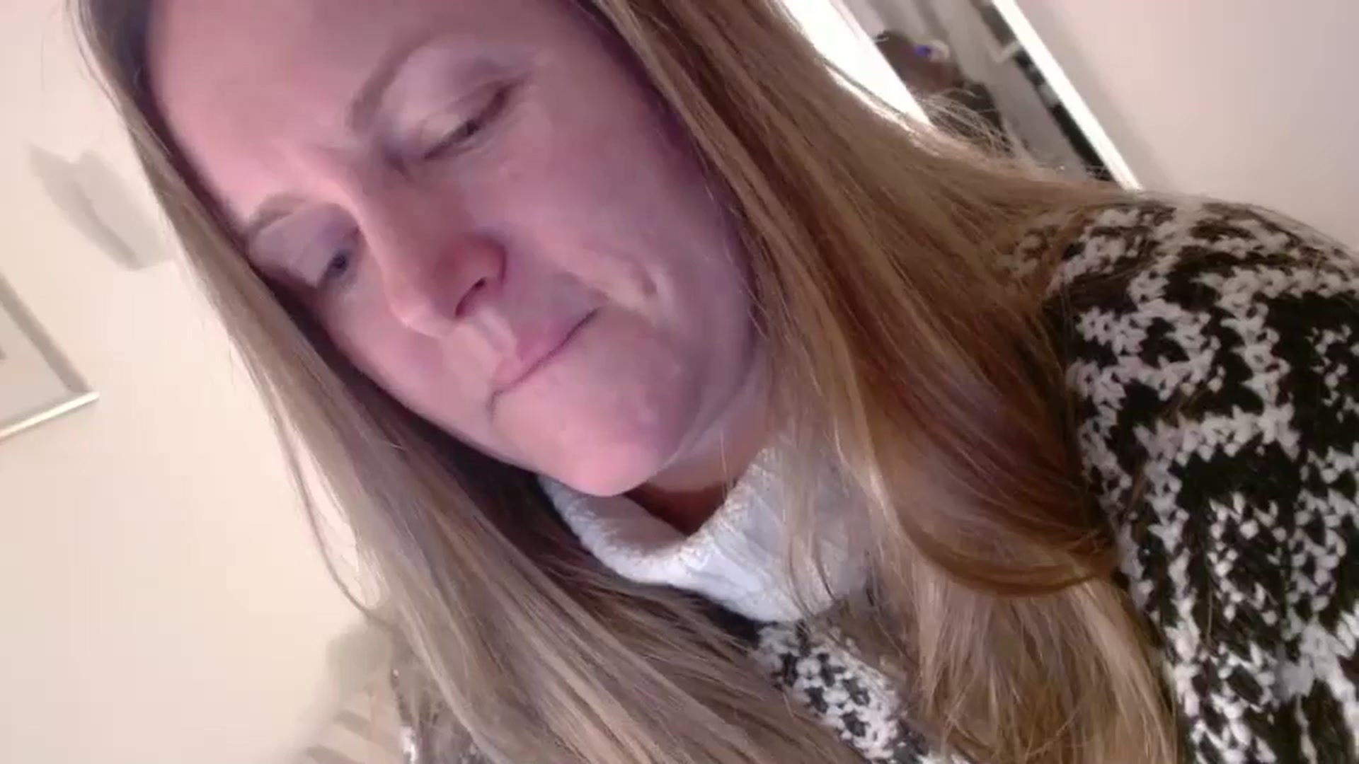 Gallery image thumbnail from JustLily's myfreecams stream on, 02/19/2025, 23:58 image 2 of 20