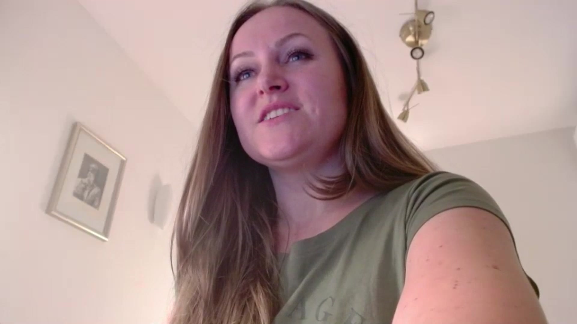 Gallery image thumbnail from JustLily's myfreecams stream on, 02/20/2025, 23:47 image 6 of 20