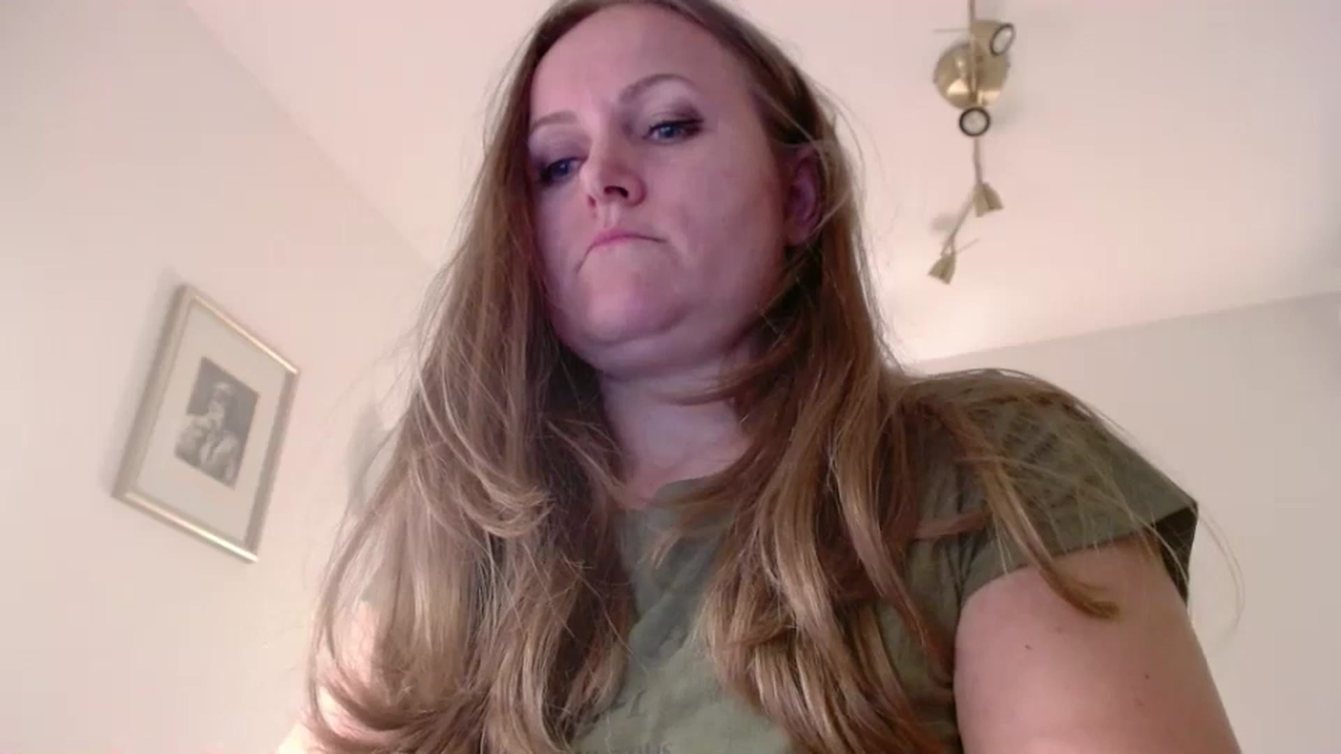 Gallery image thumbnail from JustLily's myfreecams stream on, 02/21/2025, 24:04 image 8 of 20