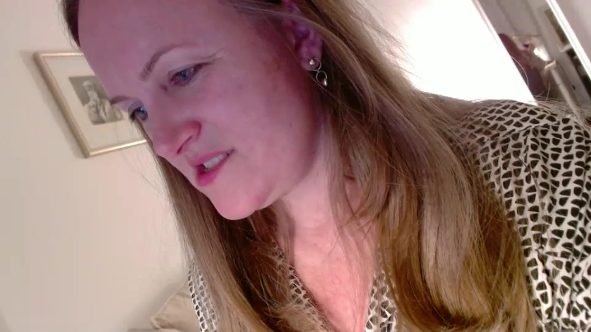 Gallery image thumbnail from JustLily's myfreecams stream on, 02/27/2025, 21:33 image 13 of 20