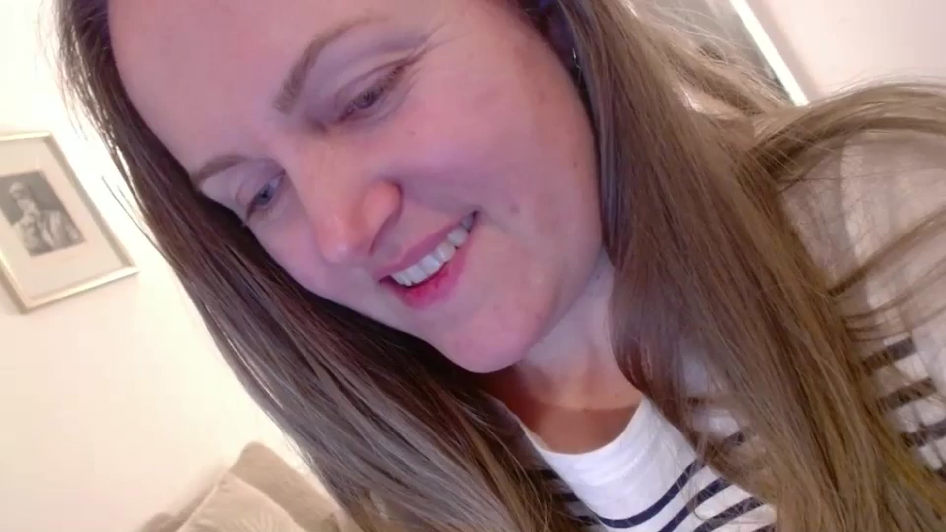 Gallery image thumbnail from JustLily's myfreecams stream on, 03/04/2025, 24:25 image 1 of 20
