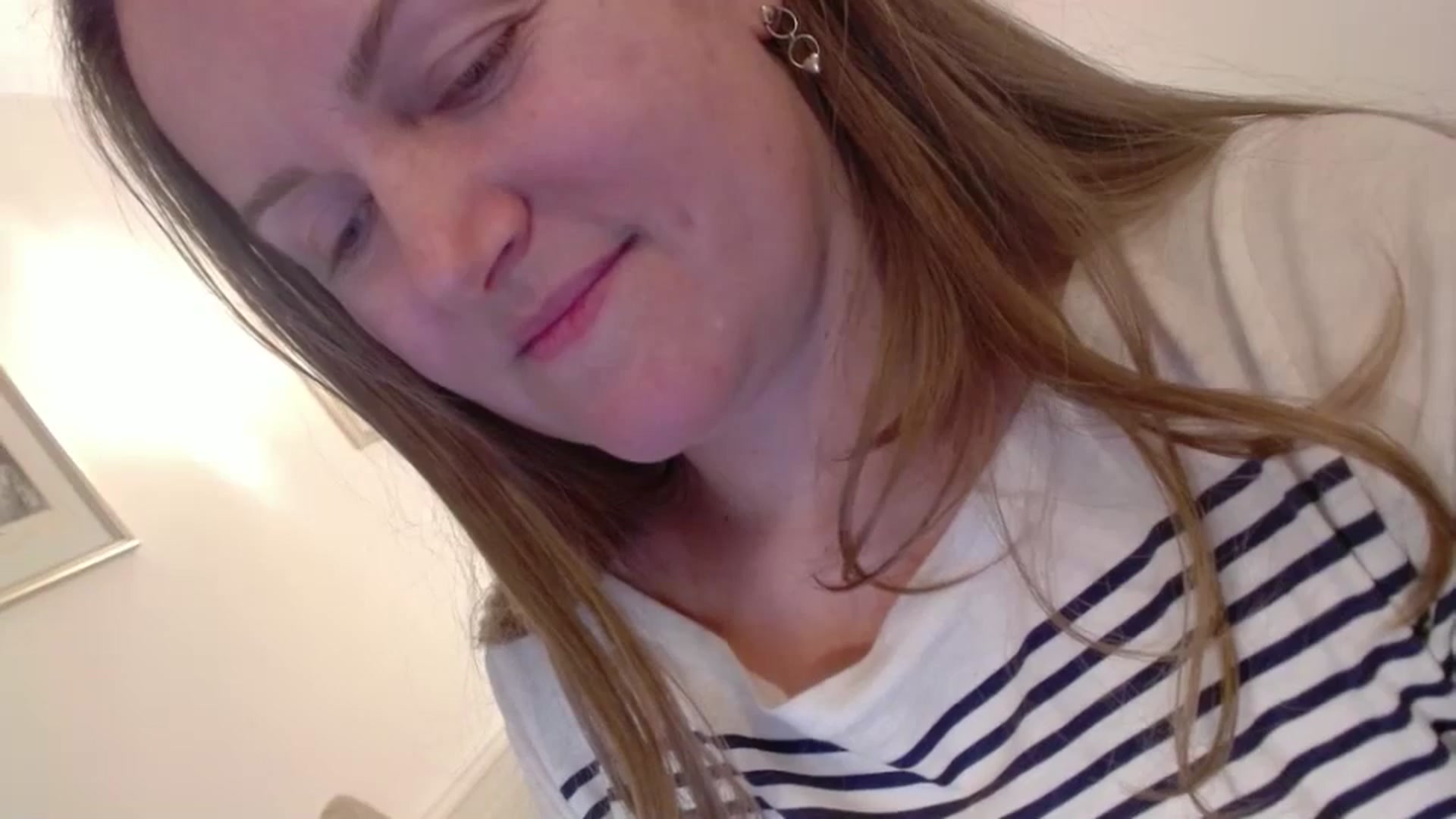 Gallery image thumbnail from JustLily's myfreecams stream on, 03/04/2025, 24:25 image 10 of 20