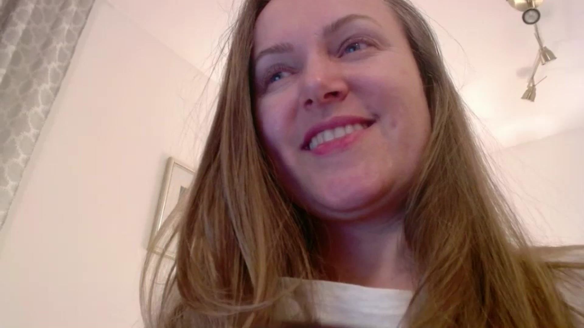Gallery image thumbnail from JustLily's myfreecams stream on, 03/04/2025, 24:25 image 3 of 20