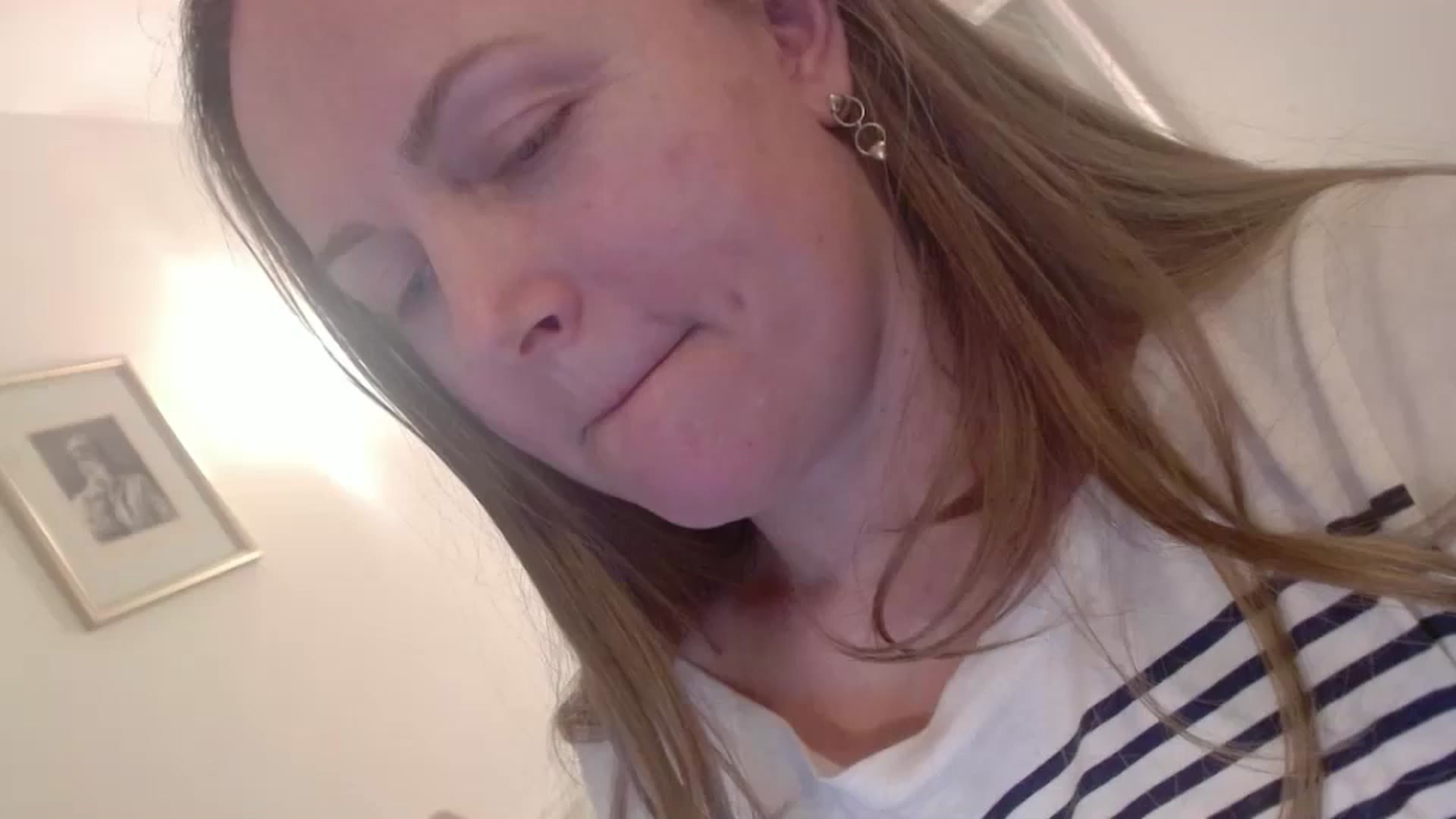 Gallery image thumbnail from JustLily's myfreecams stream on, 03/04/2025, 24:25 image 11 of 20