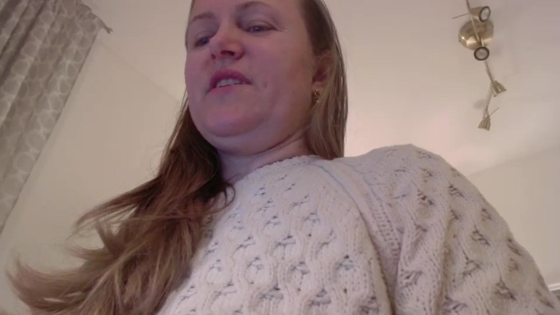 Gallery image thumbnail from JustLily's myfreecams stream on, 03/11/2025, 23:14 image 15 of 20