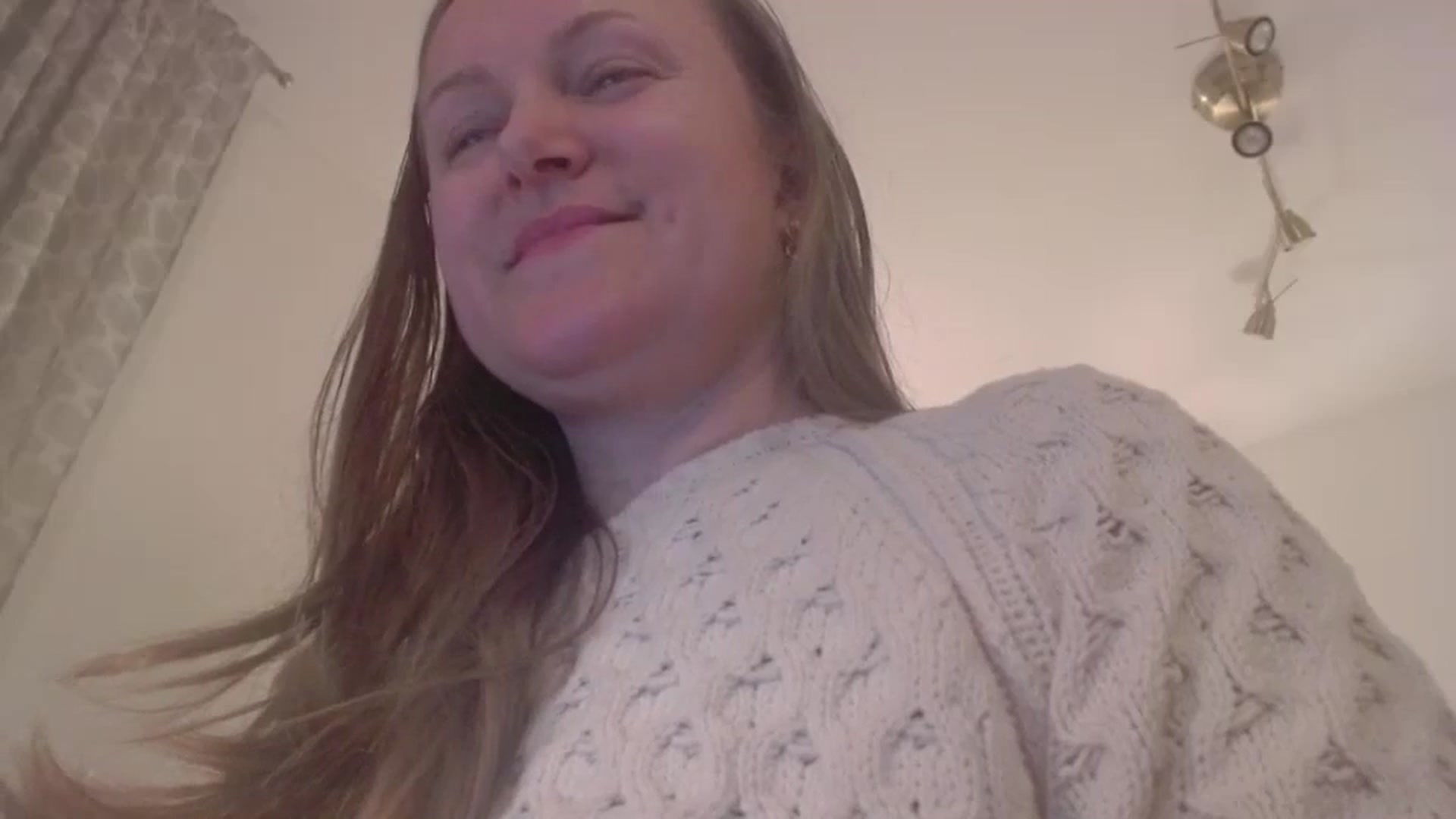 Gallery image thumbnail from JustLily's myfreecams stream on, 03/11/2025, 23:14 image 17 of 20
