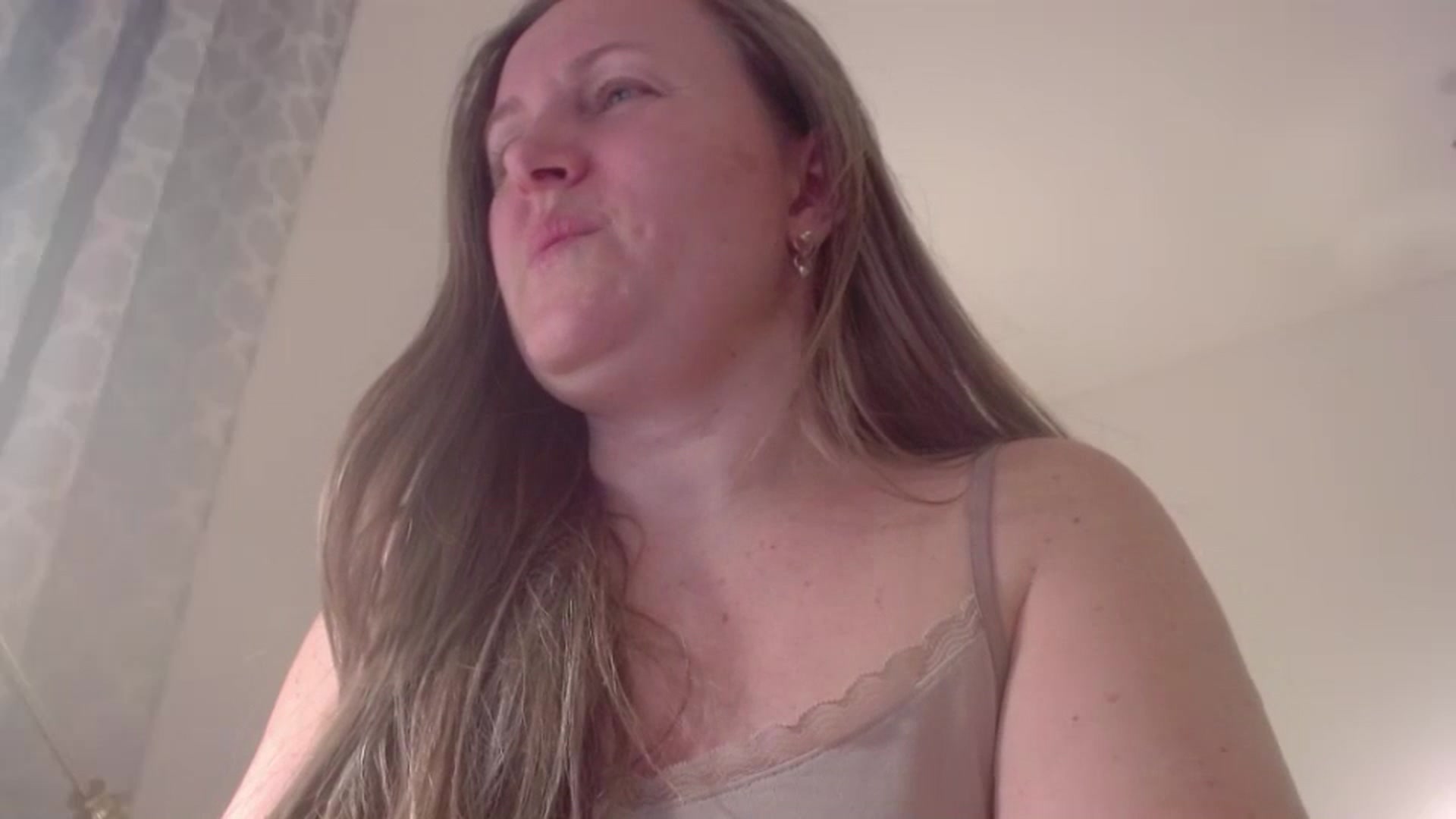 Gallery image thumbnail from JustLily's myfreecams stream on, 03/17/2025, 23:21 image 2 of 20