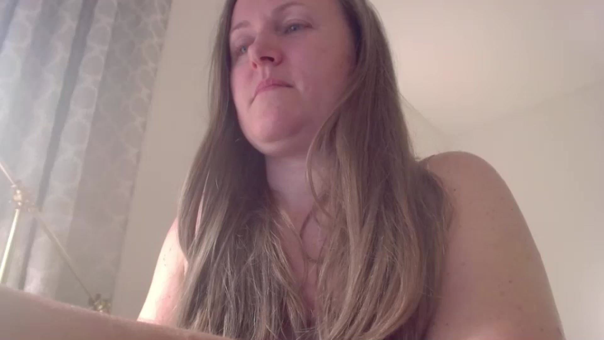 Gallery image thumbnail from JustLily's myfreecams stream on, 03/17/2025, 23:21 image 10 of 20