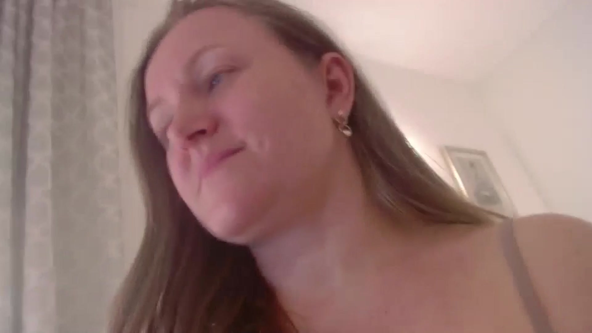 Gallery image thumbnail from JustLily's myfreecams stream on, 03/17/2025, 23:21 image 5 of 20