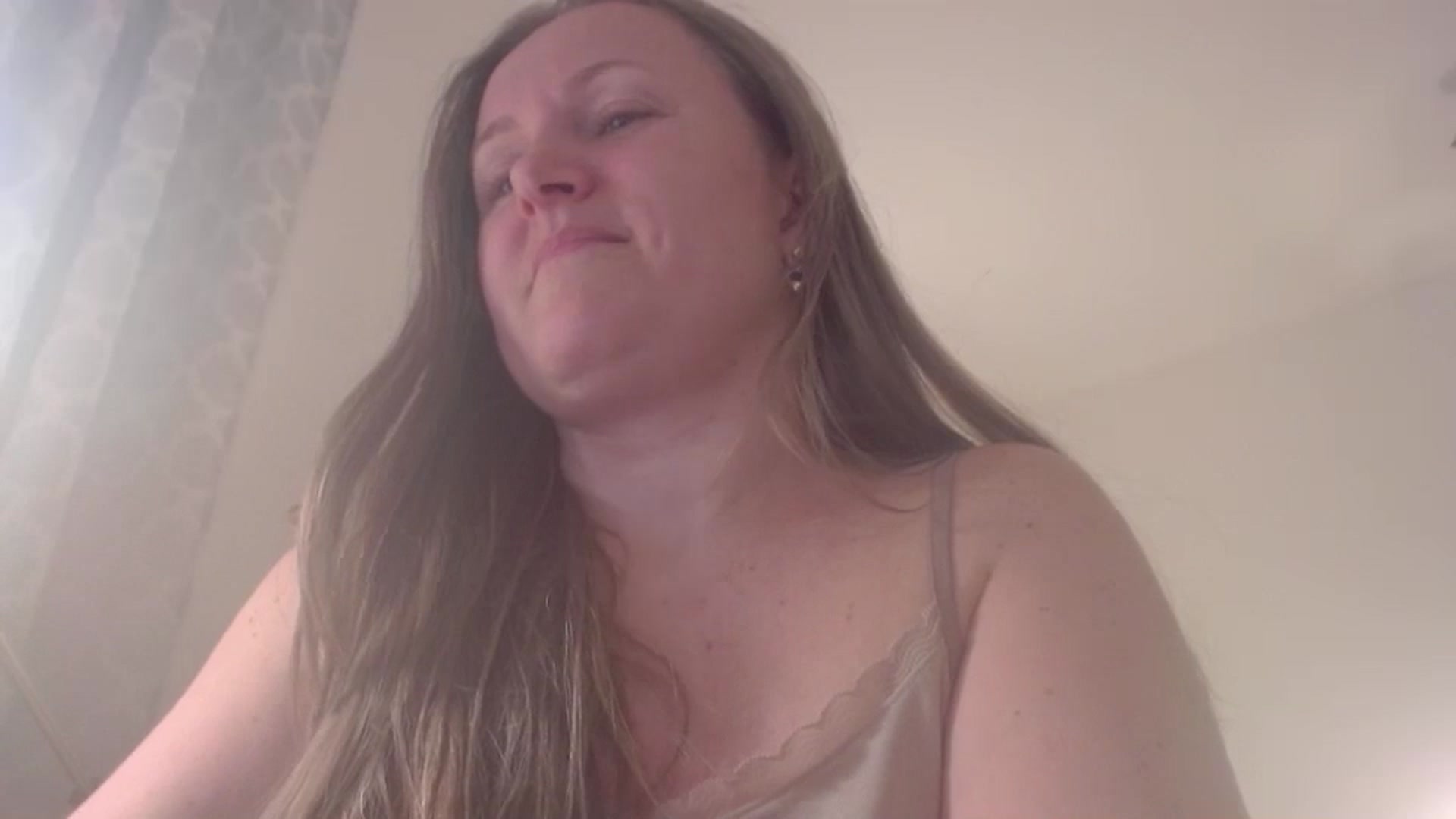 Gallery image thumbnail from JustLily's myfreecams stream on, 03/17/2025, 23:21 image 3 of 20
