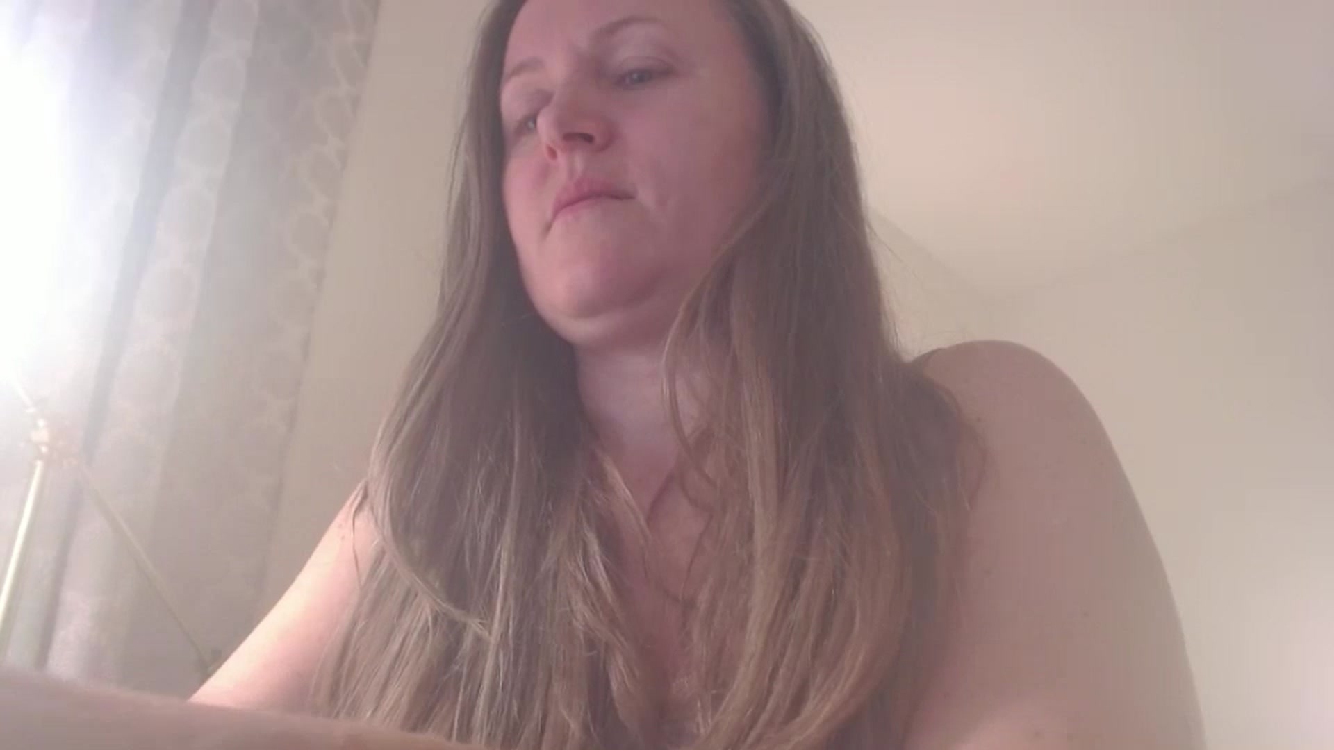 Gallery image thumbnail from JustLily's myfreecams stream on, 03/17/2025, 23:21 image 11 of 20