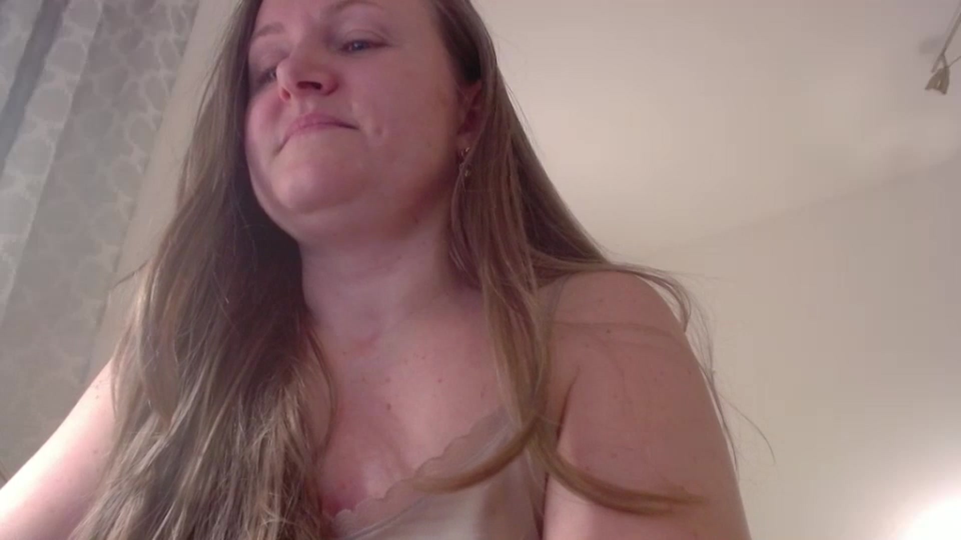 Gallery image thumbnail from JustLily's myfreecams stream on, 03/17/2025, 23:21 image 7 of 20