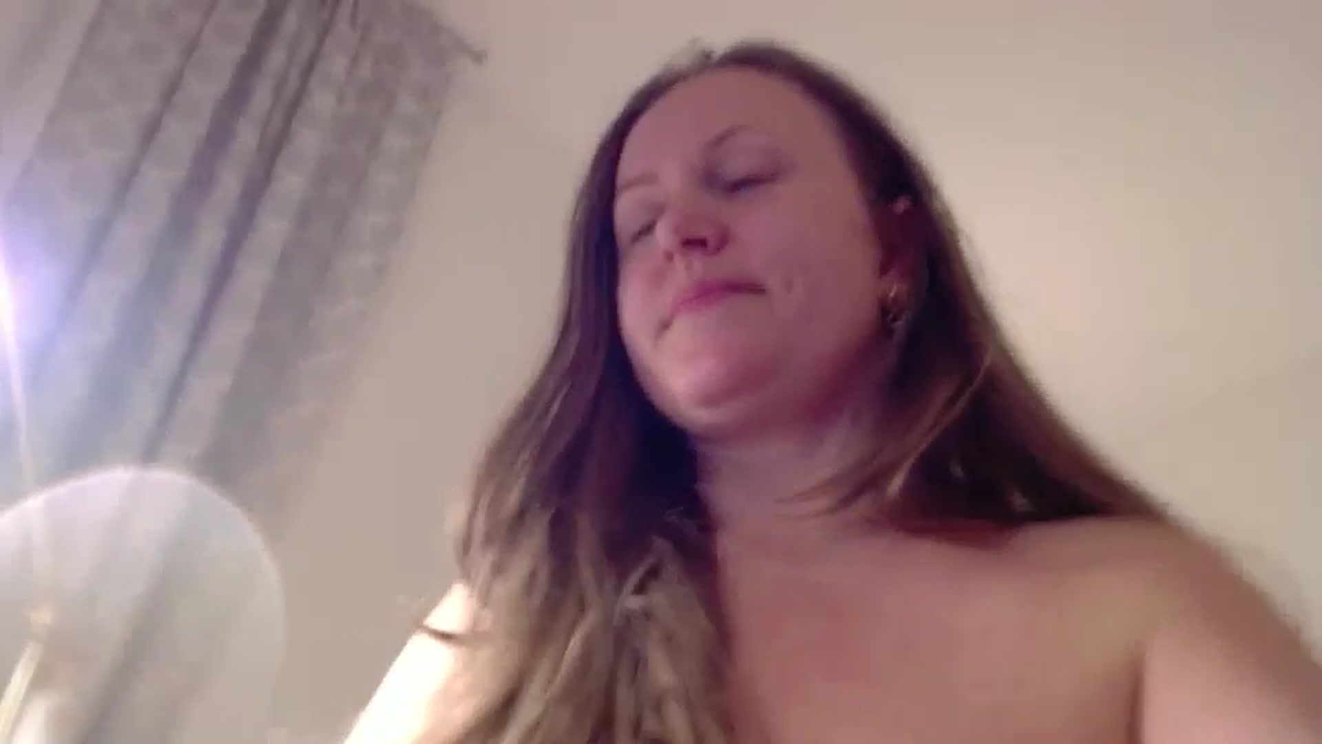 Gallery image thumbnail from JustLily's myfreecams stream on, 03/19/2025, 23:21 image 5 of 20