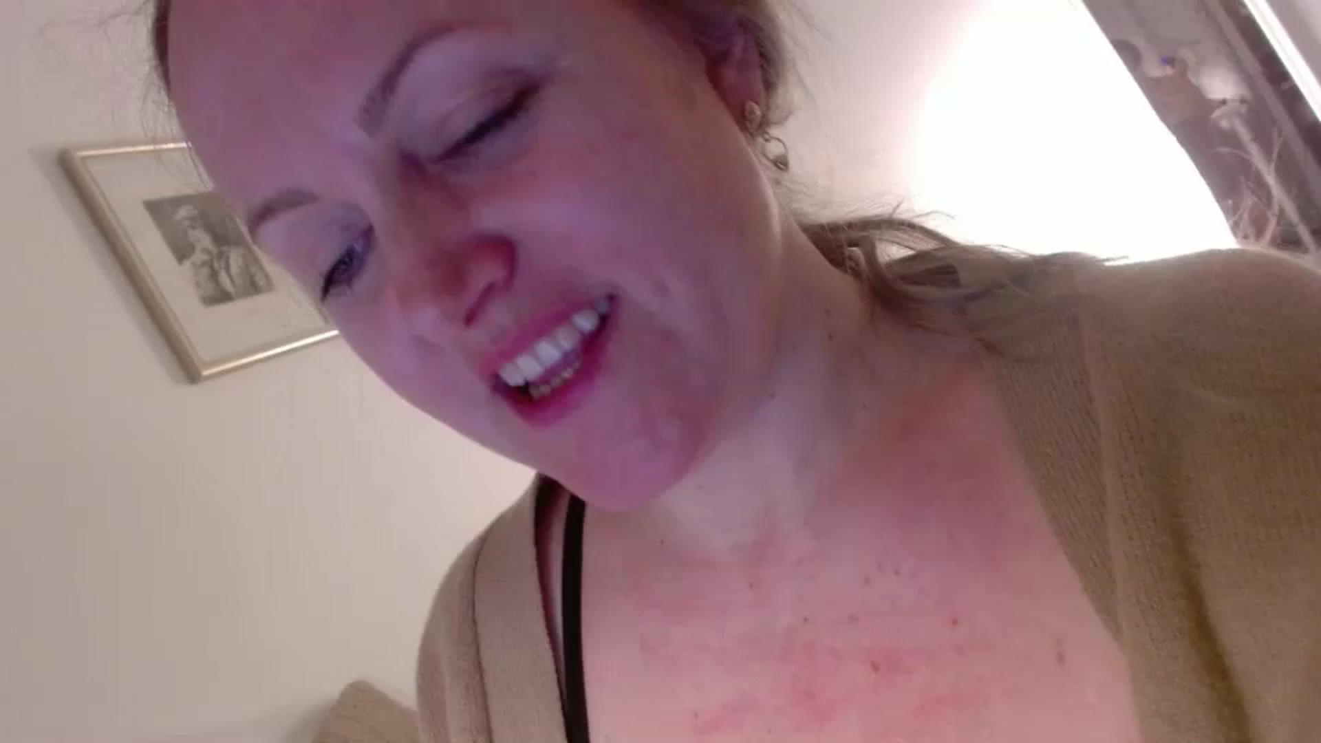 Gallery image thumbnail from JustLily's myfreecams stream on, 03/20/2025, 22:20 image 1 of 20
