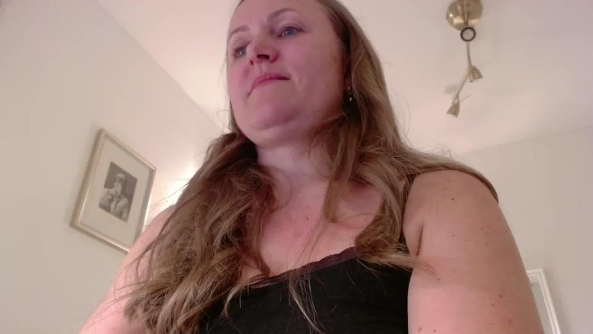 Gallery image thumbnail from JustLily's myfreecams stream on, 03/22/2025, 24:03 image 3 of 20