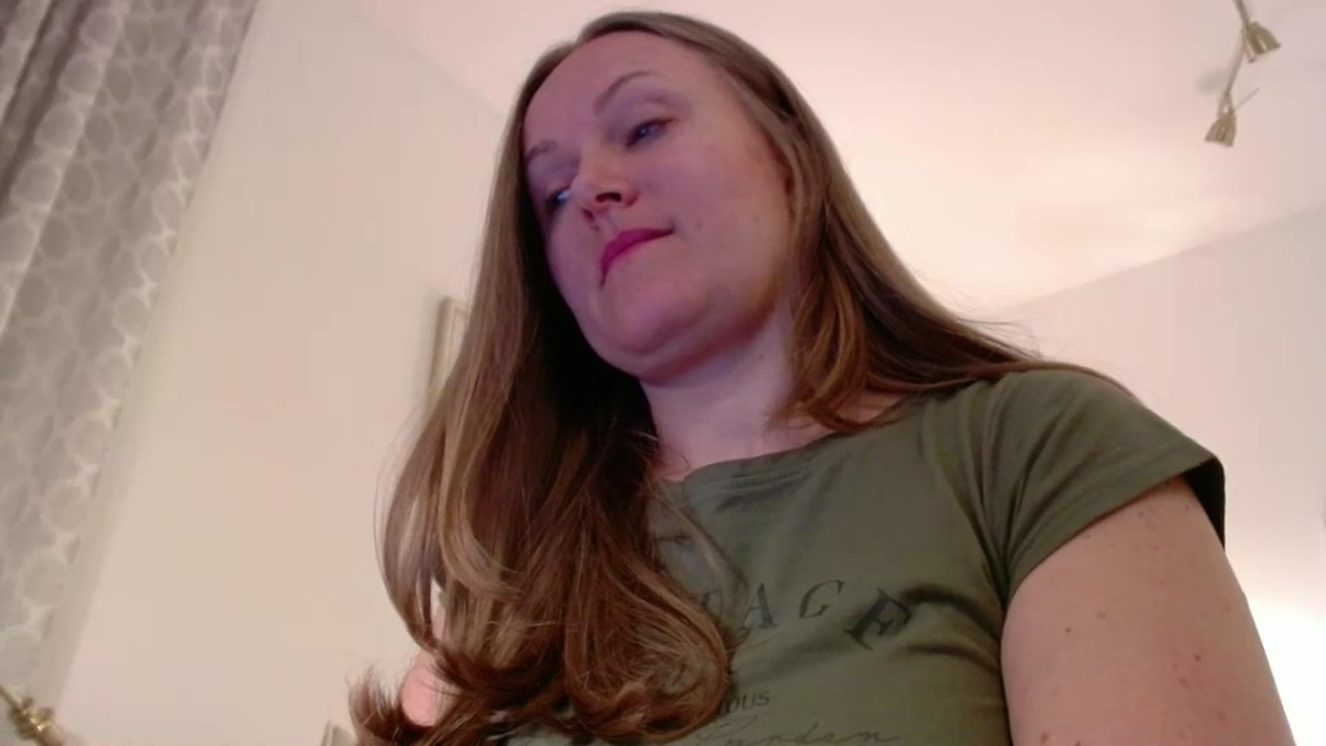Gallery image thumbnail from JustLily's myfreecams stream on, 03/28/2025, 23:15 image 18 of 20
