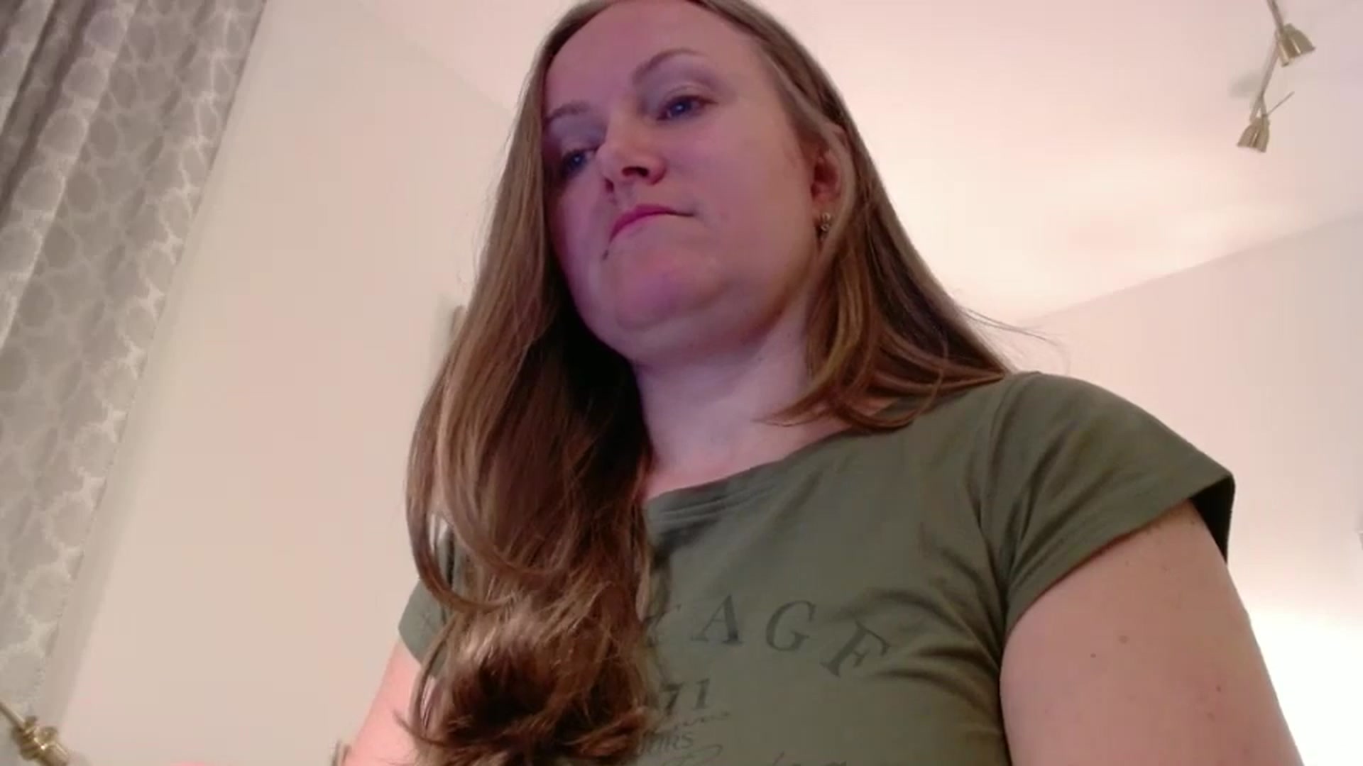 Gallery image thumbnail from JustLily's myfreecams stream on, 03/28/2025, 23:15 image 12 of 20