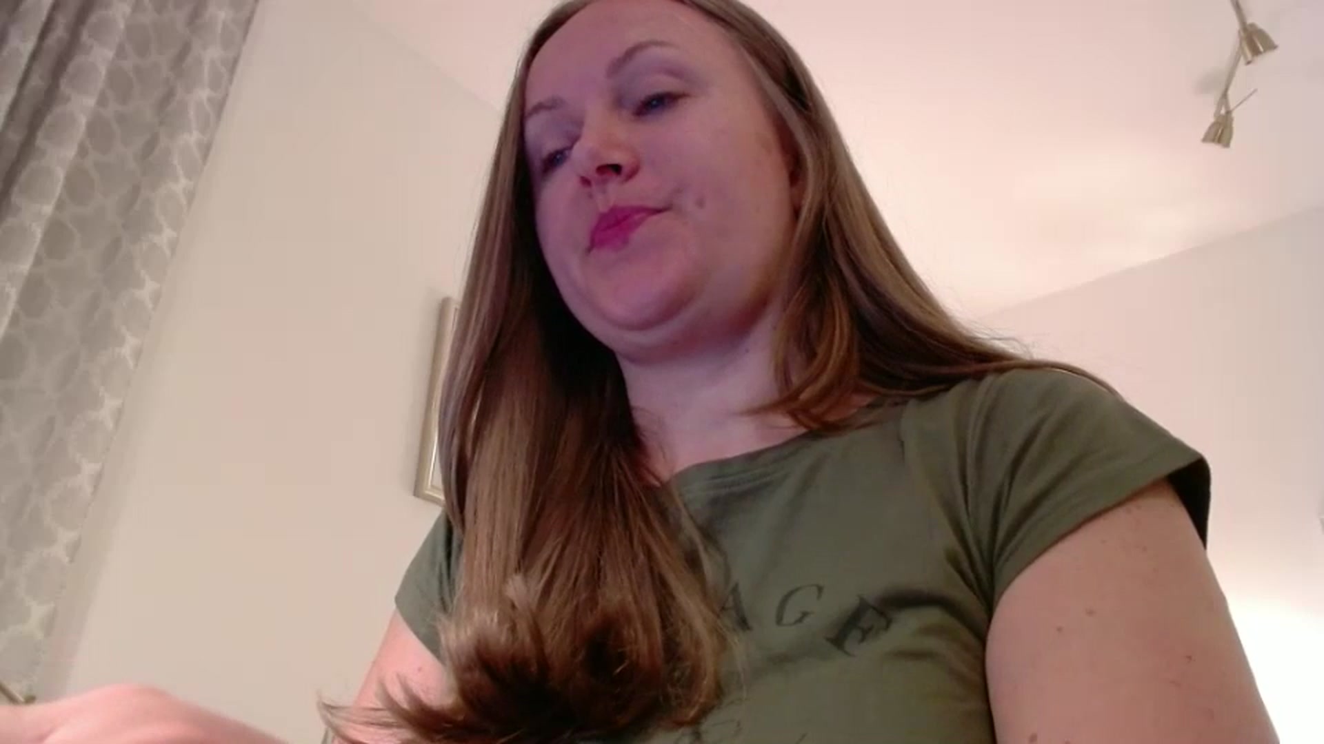 Gallery image thumbnail from JustLily's myfreecams stream on, 03/28/2025, 23:15 image 19 of 20
