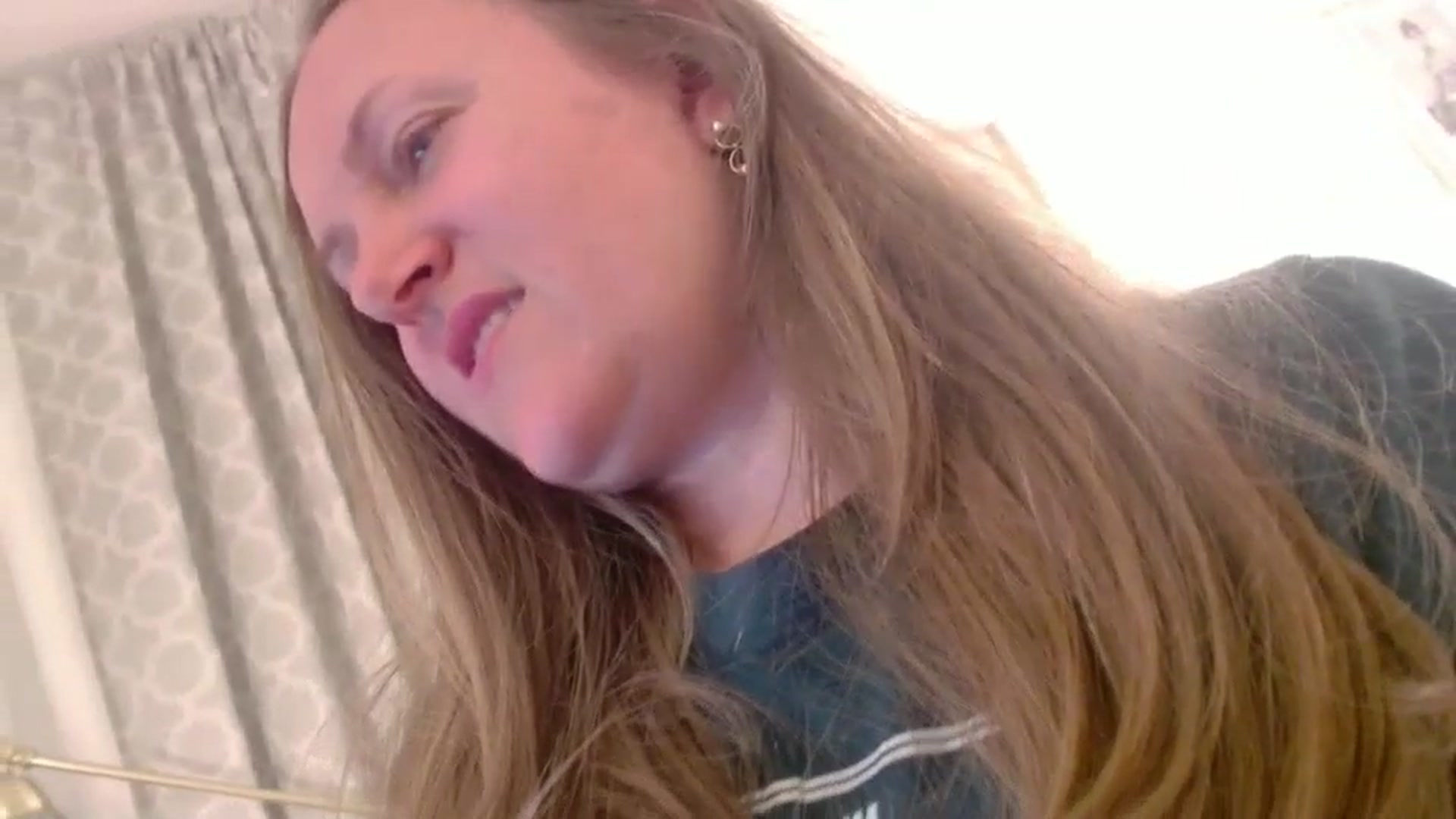 Gallery image thumbnail from JustLily's myfreecams stream on, 04/03/2025, 23:24 image 5 of 20