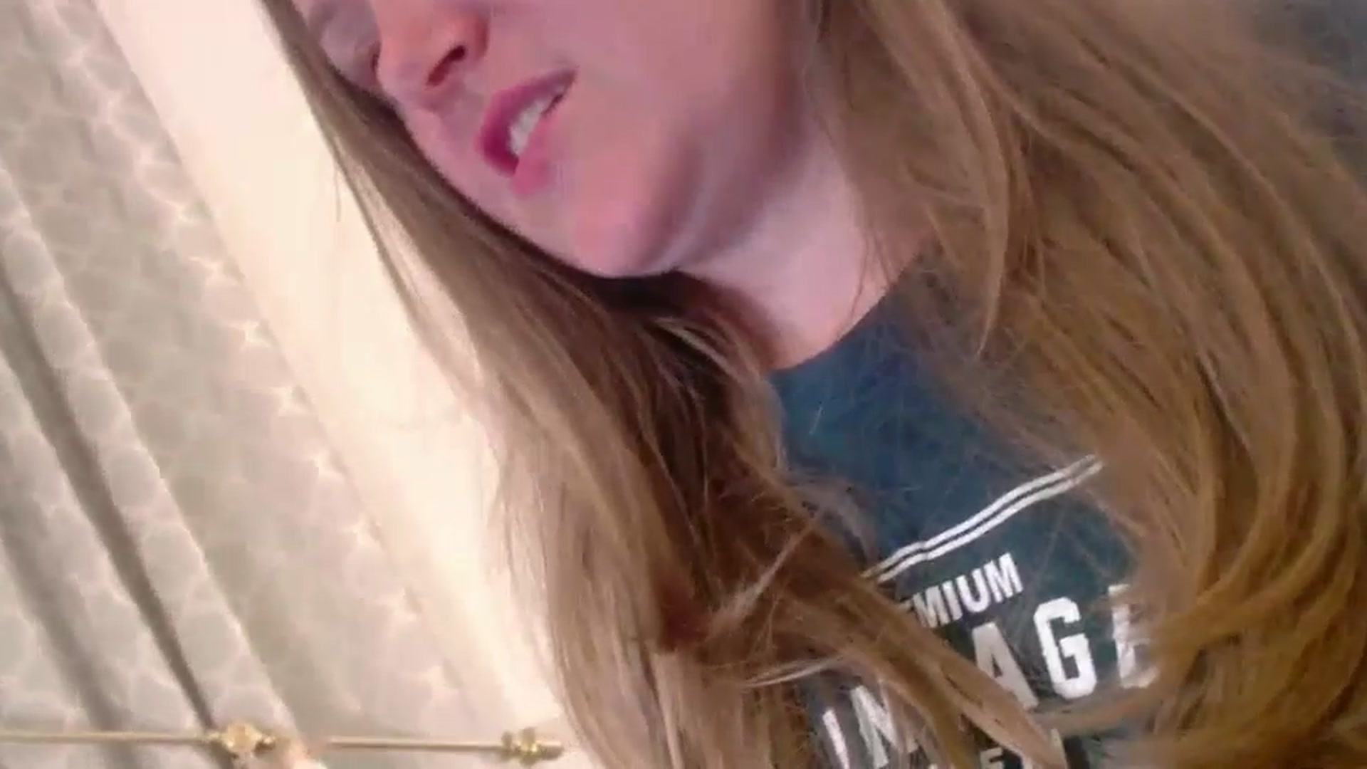 Gallery image thumbnail from JustLily's myfreecams stream on, 04/03/2025, 23:24 image 4 of 20
