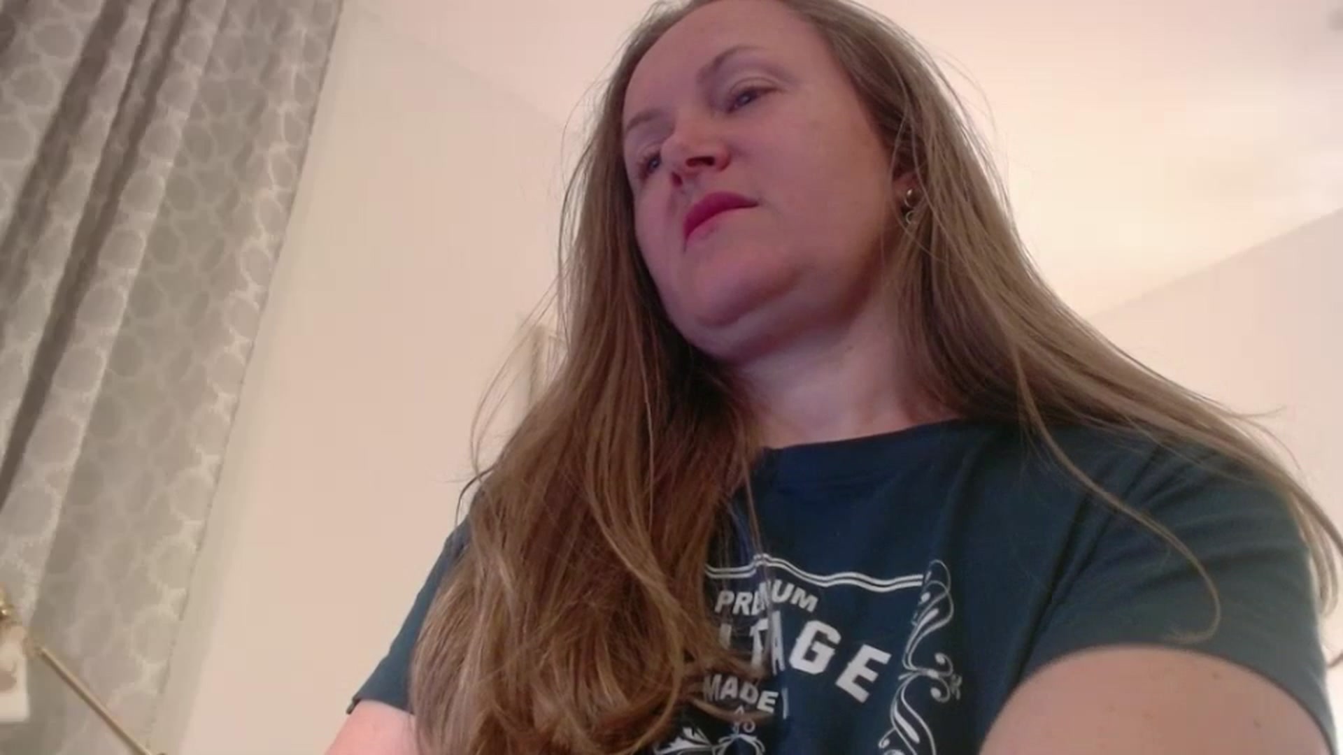 Gallery image thumbnail from JustLily's myfreecams stream on, 04/03/2025, 23:24 image 17 of 20