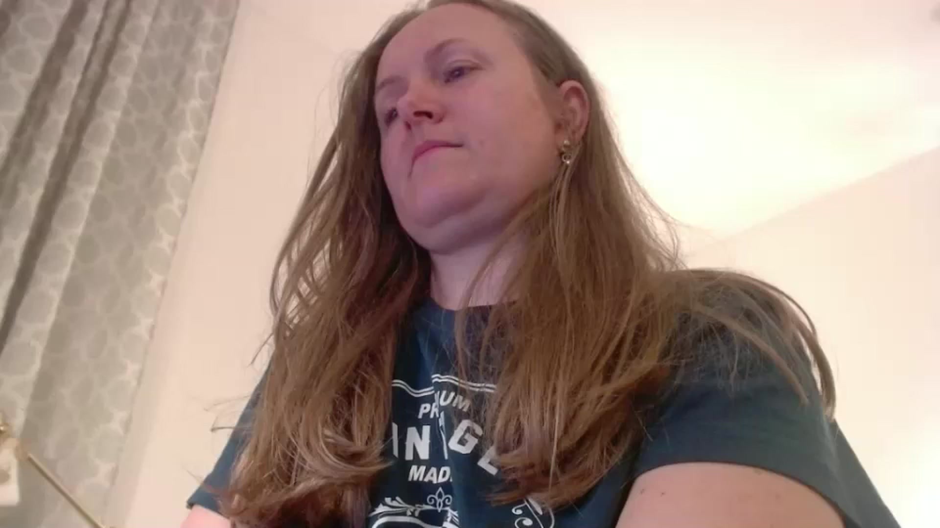 Gallery image thumbnail from JustLily's myfreecams stream on, 04/03/2025, 23:36 image 6 of 20
