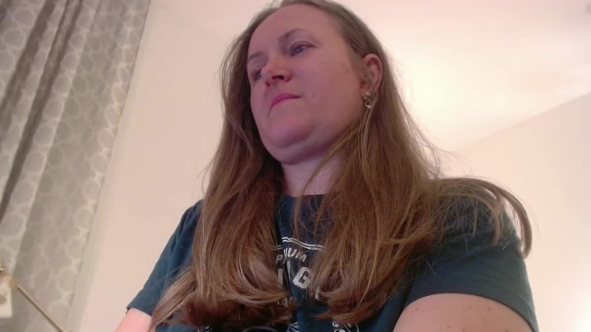 Gallery image thumbnail from JustLily's myfreecams stream on, 04/03/2025, 23:36 image 8 of 20