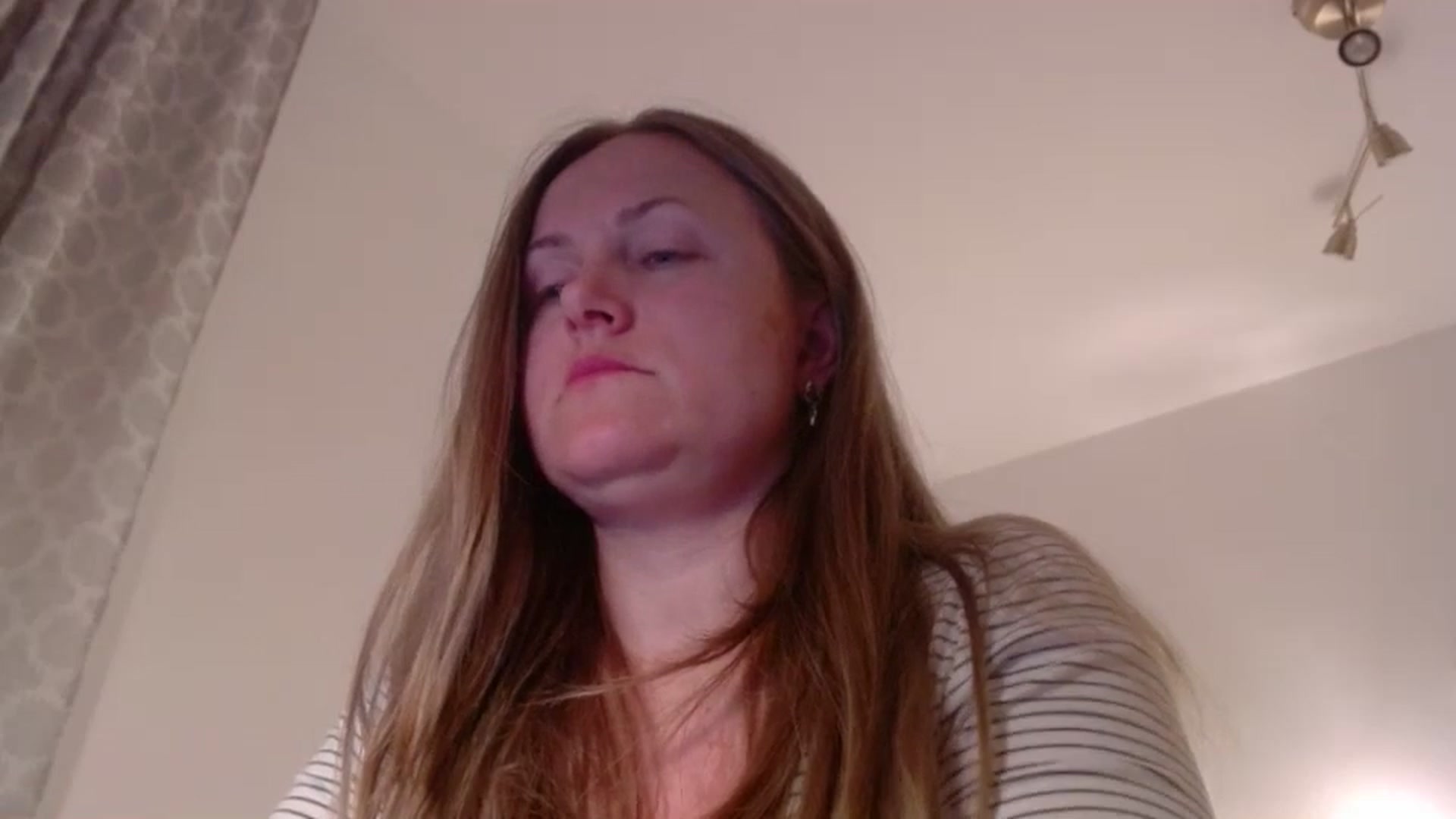 Gallery image thumbnail from JustLily's myfreecams stream on, 04/04/2025, 21:26 image 5 of 20