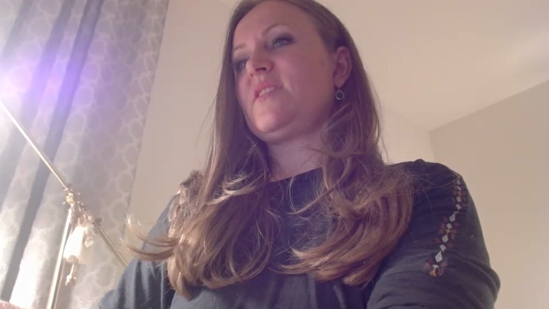 Gallery image thumbnail from JustLily's myfreecams stream on, 04/07/2025, 22:47 image 3 of 20