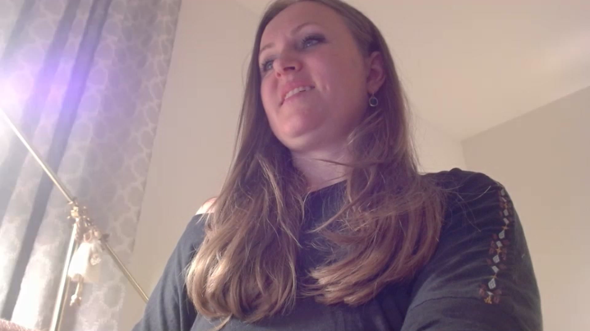 Gallery image thumbnail from JustLily's myfreecams stream on, 04/07/2025, 22:47 image 7 of 20