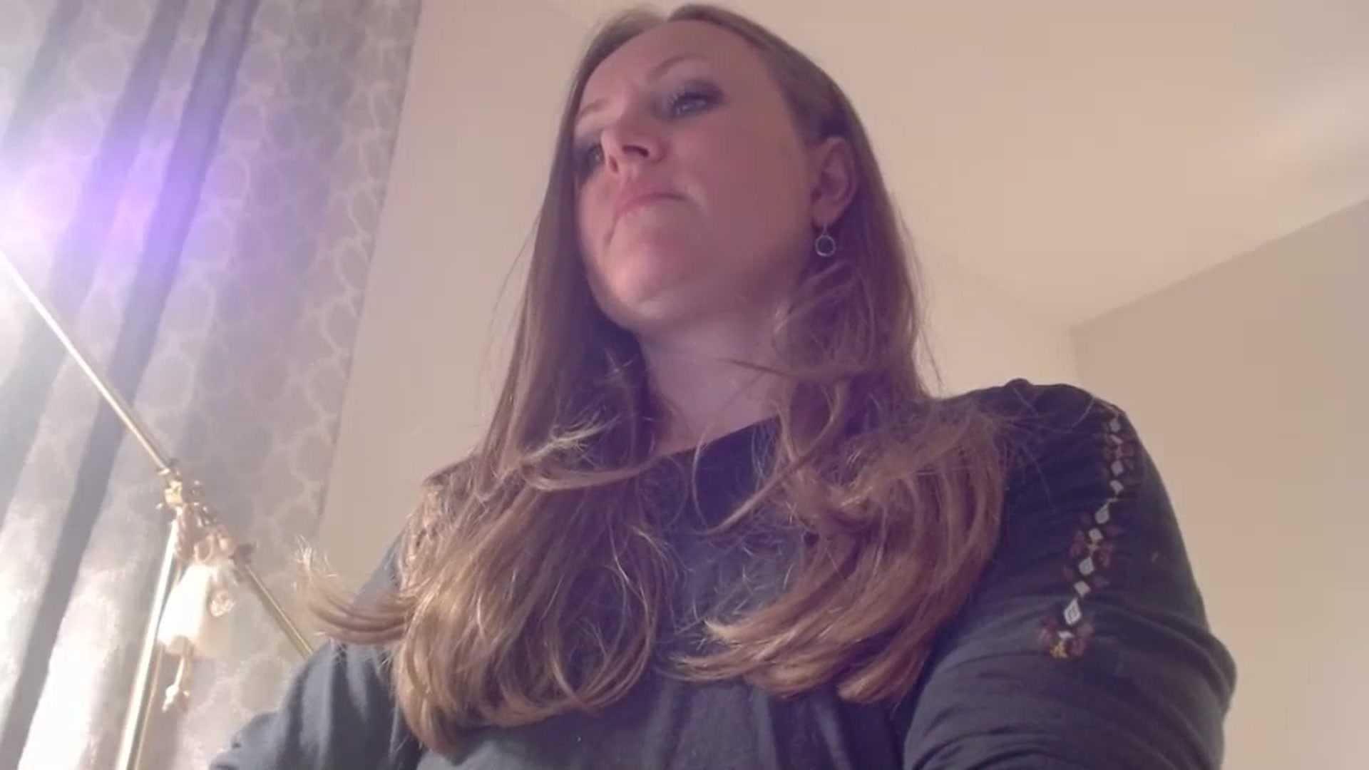 Gallery image thumbnail from JustLily's myfreecams stream on, 04/07/2025, 22:47 image 4 of 20