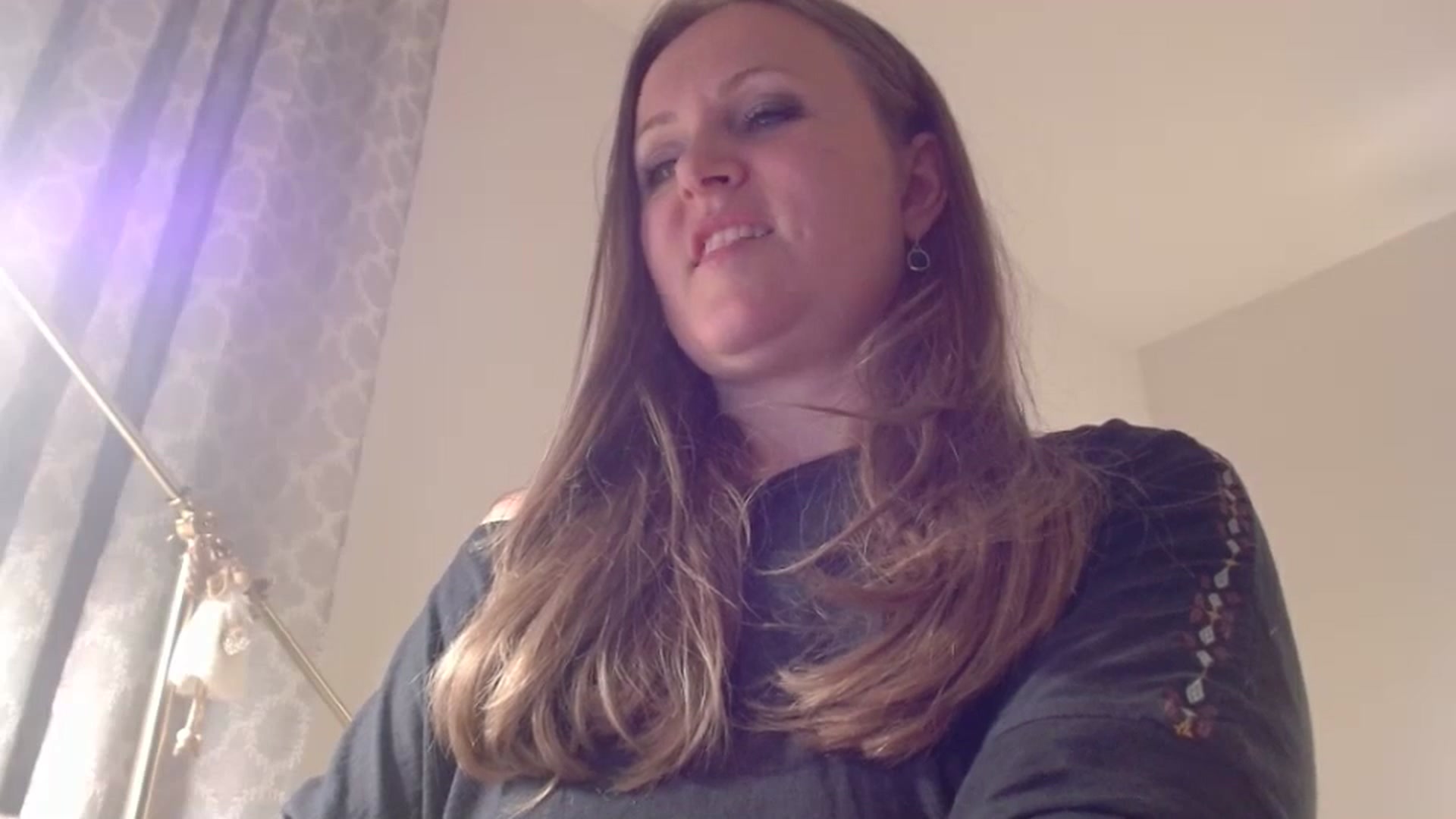 Gallery image thumbnail from JustLily's myfreecams stream on, 04/07/2025, 22:47 image 9 of 20
