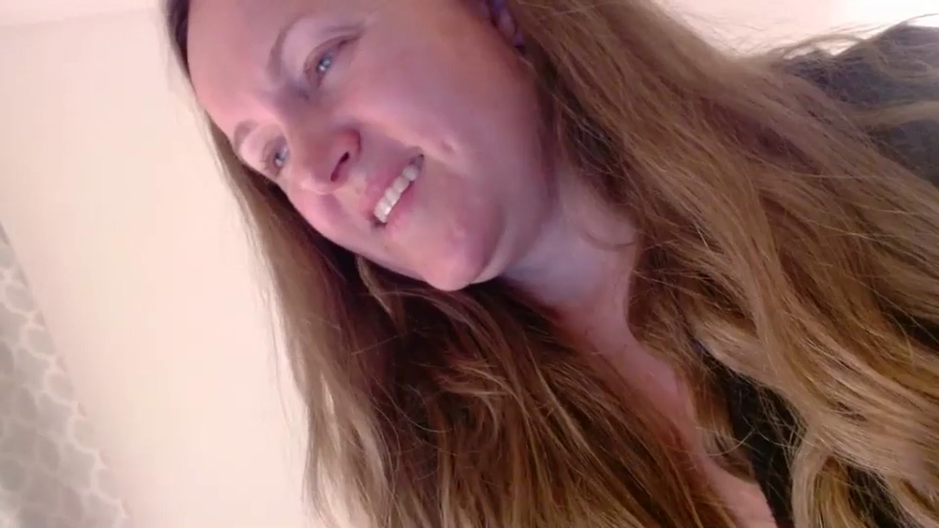 Gallery image thumbnail from JustLily's myfreecams stream on, 04/10/2025, 23:29 image 19 of 20