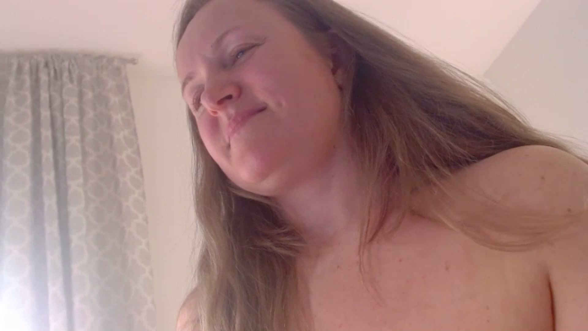 Gallery image thumbnail from JustLily's myfreecams stream on, 04/10/2025, 23:29 image 11 of 20