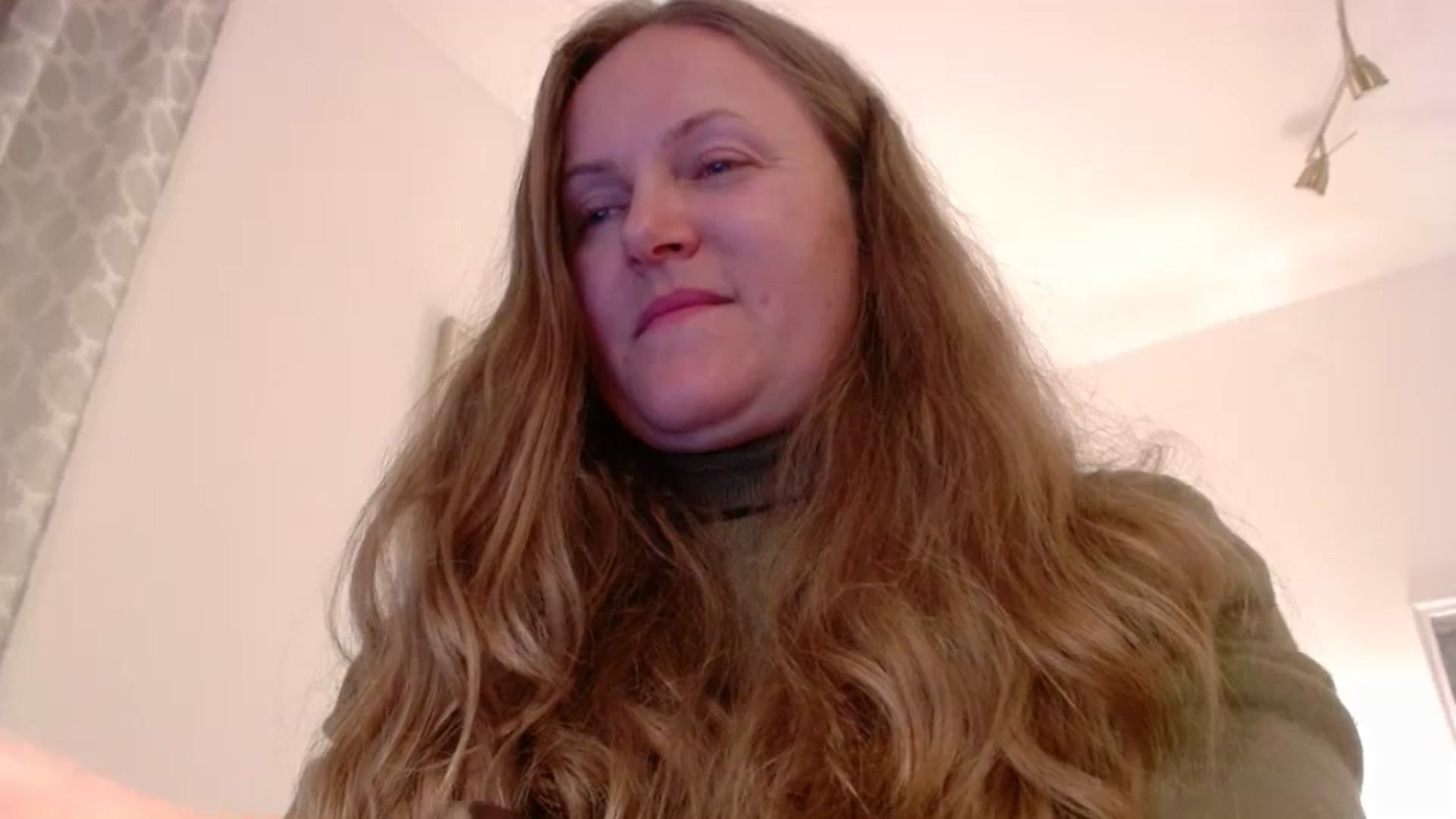 Gallery image thumbnail from JustLily's myfreecams stream on, 04/11/2025, 22:46 image 13 of 20