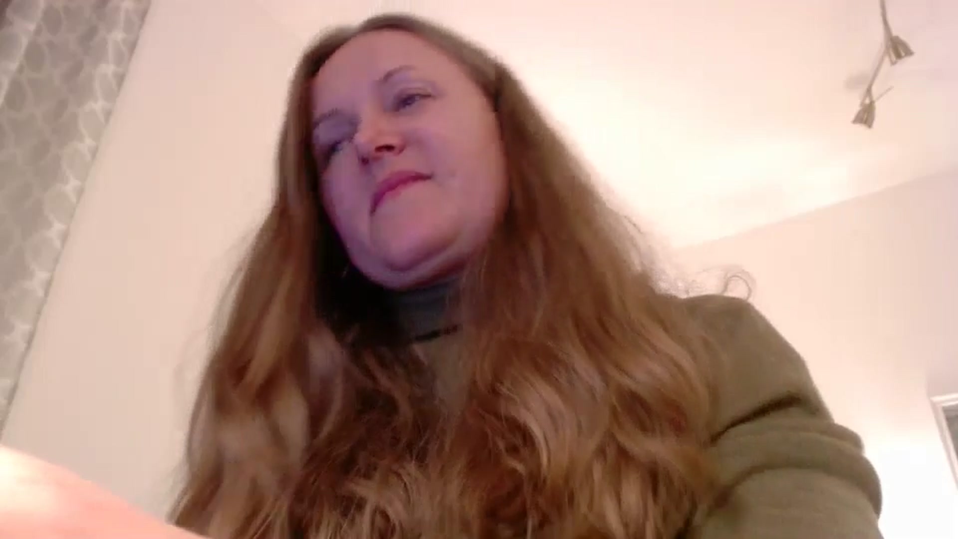 Gallery image thumbnail from JustLily's myfreecams stream on, 04/11/2025, 22:46 image 15 of 20