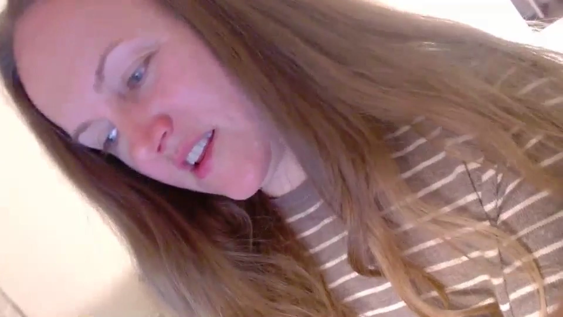 Gallery image thumbnail from JustLily's myfreecams stream on, 04/12/2025, 23:18 image 9 of 20